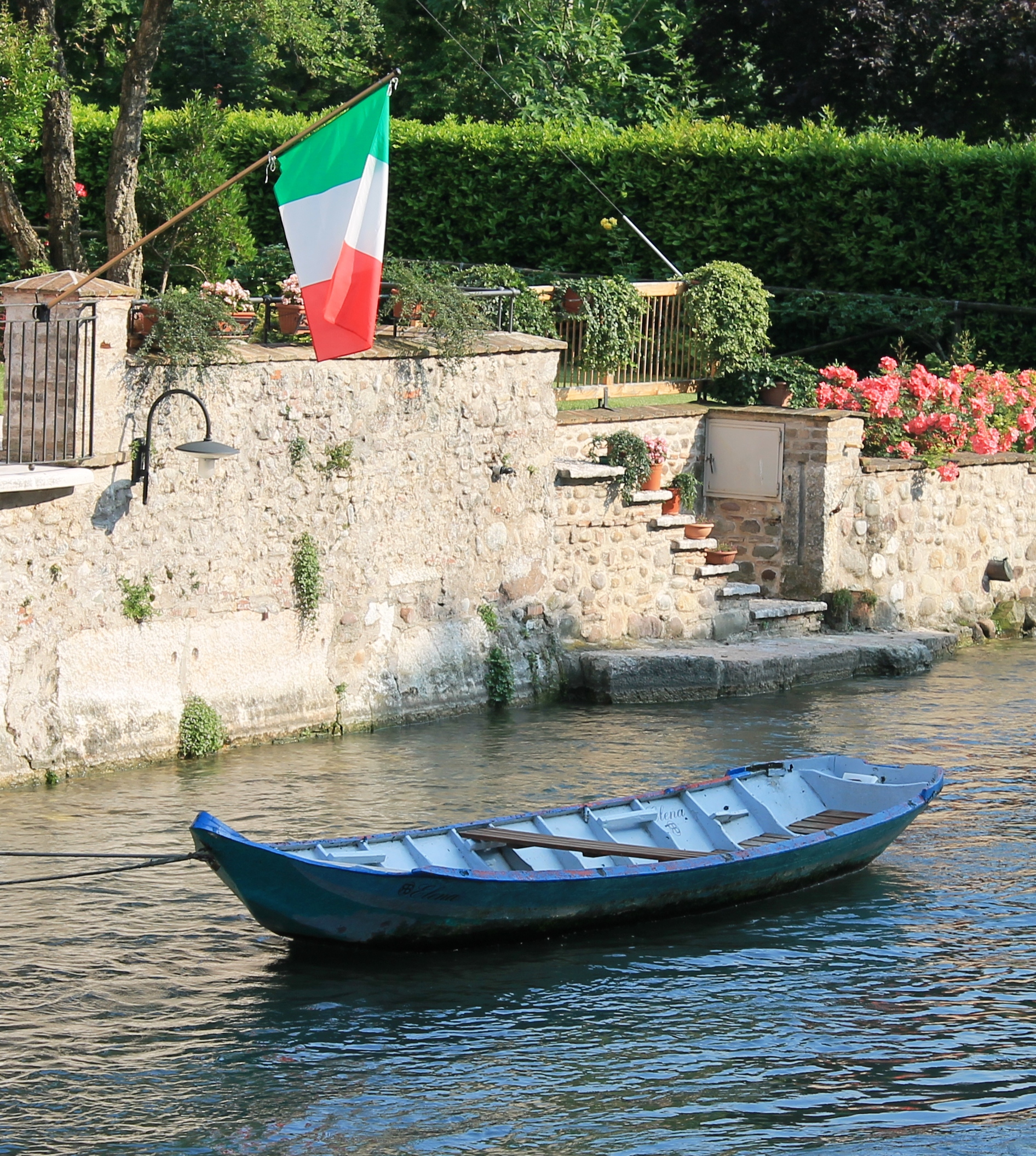 Italy floats