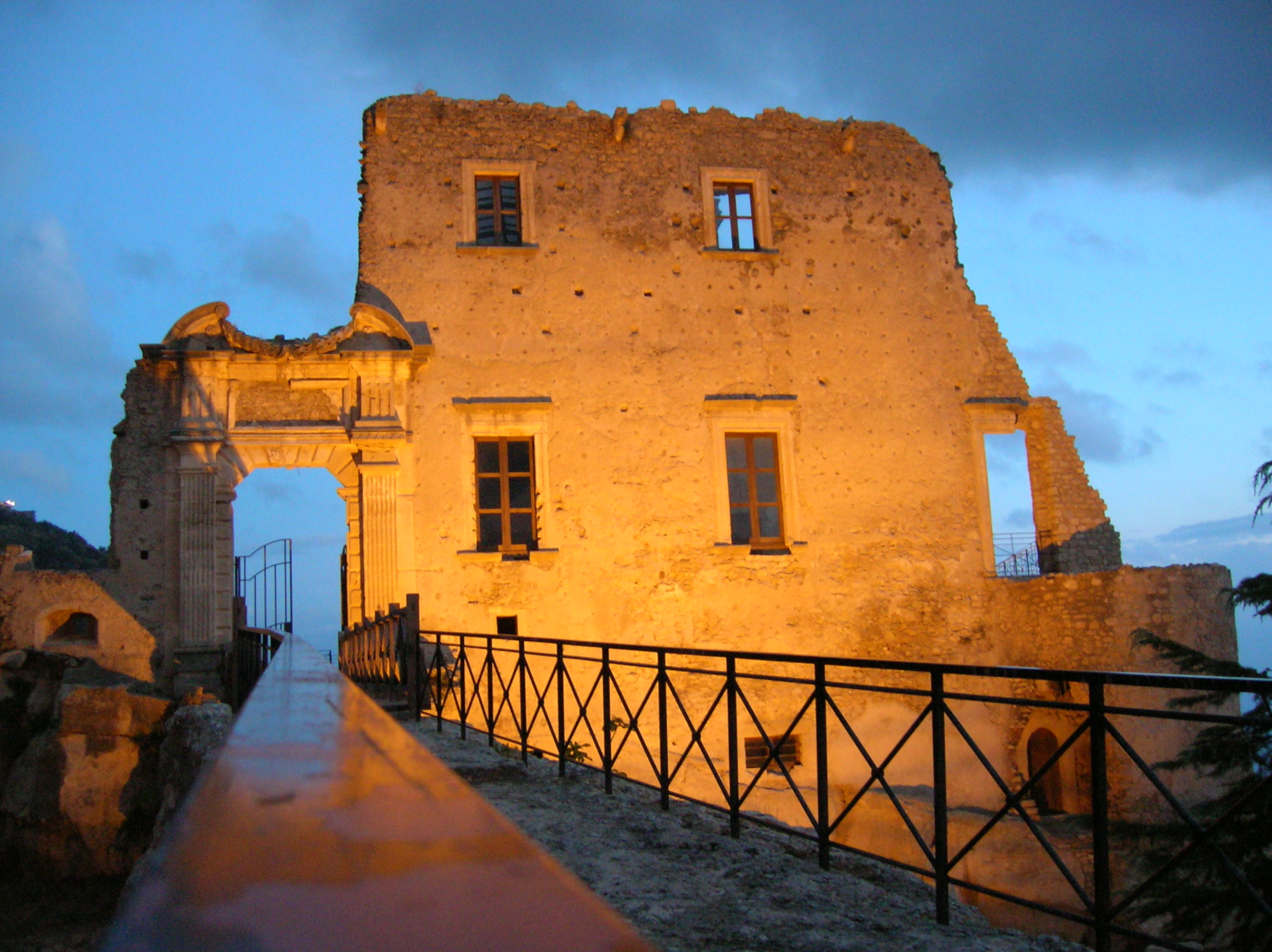 Castello di Fiumefreddo - CS