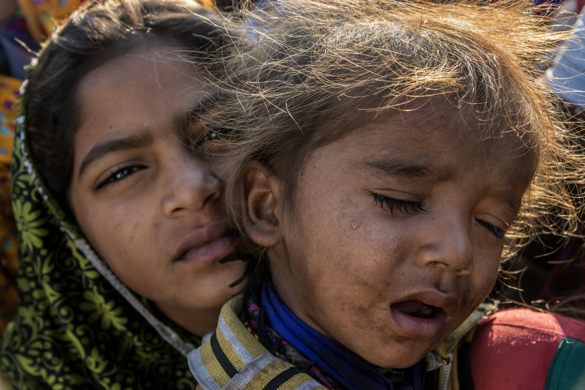 Gujarat 2015 - ... i bambini piangono ancora....