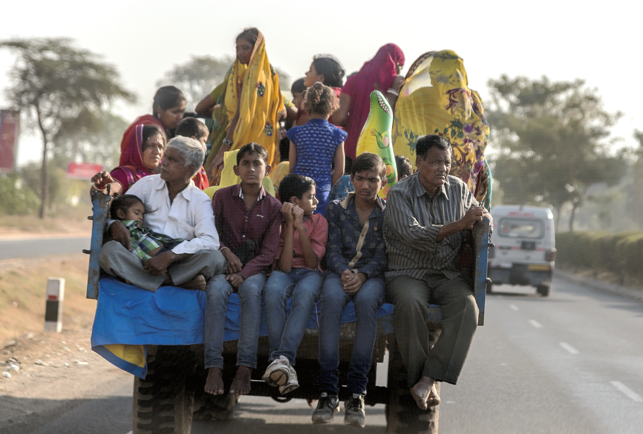 Gujarat 2015 - Per strada