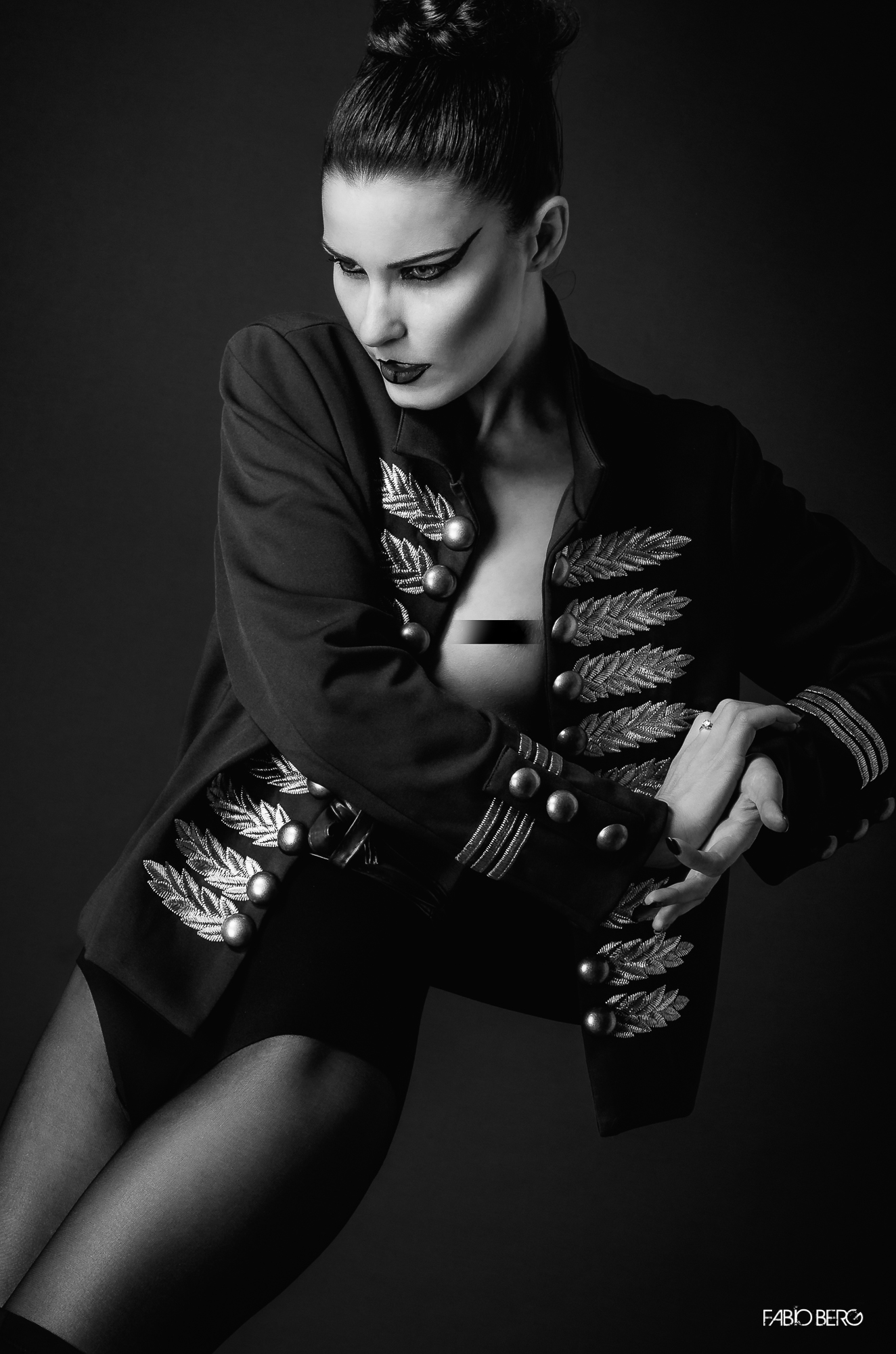 Fashion Action - Poisonhipnotick