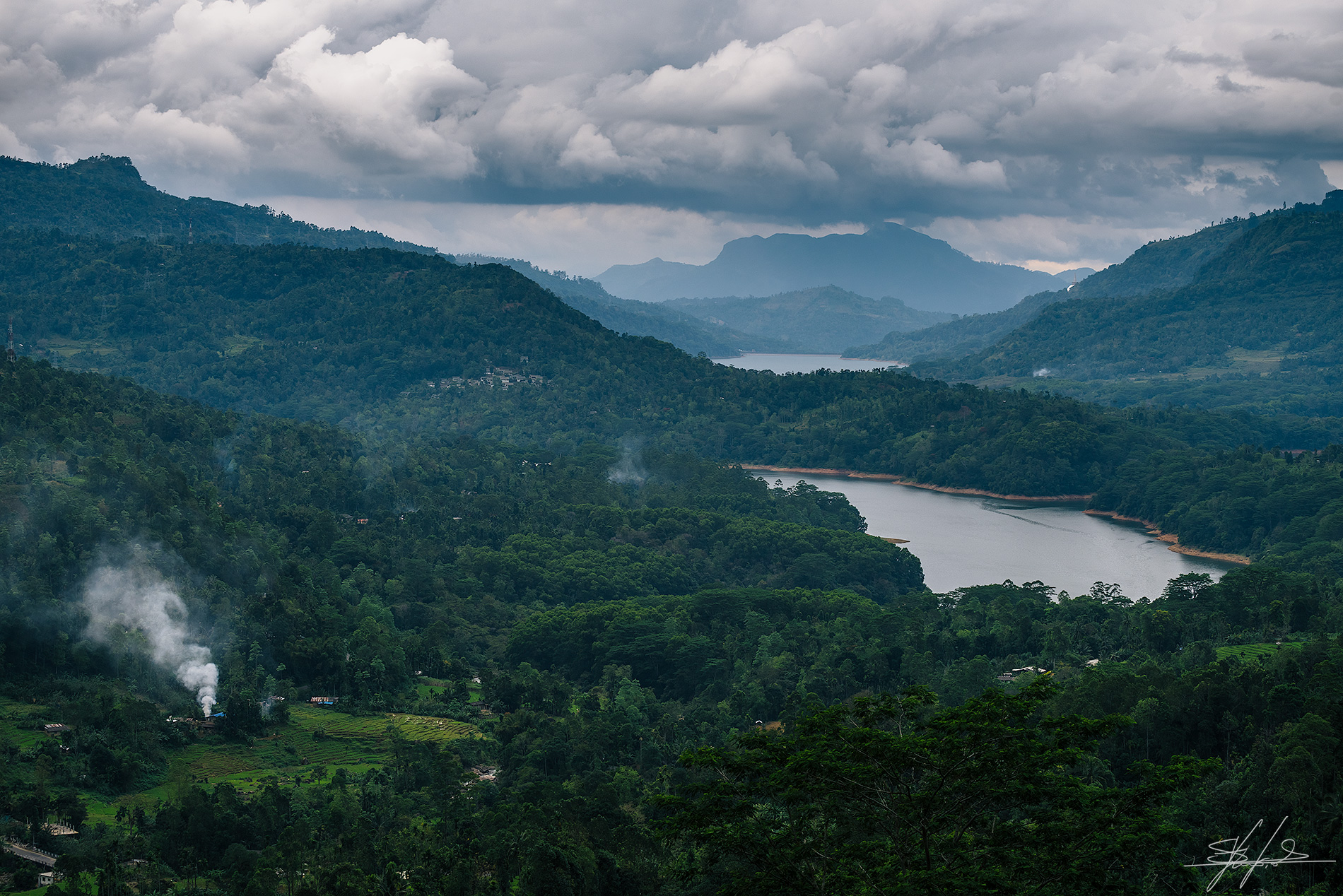 Nuwara Eliya, including tea plantations and waterfalls