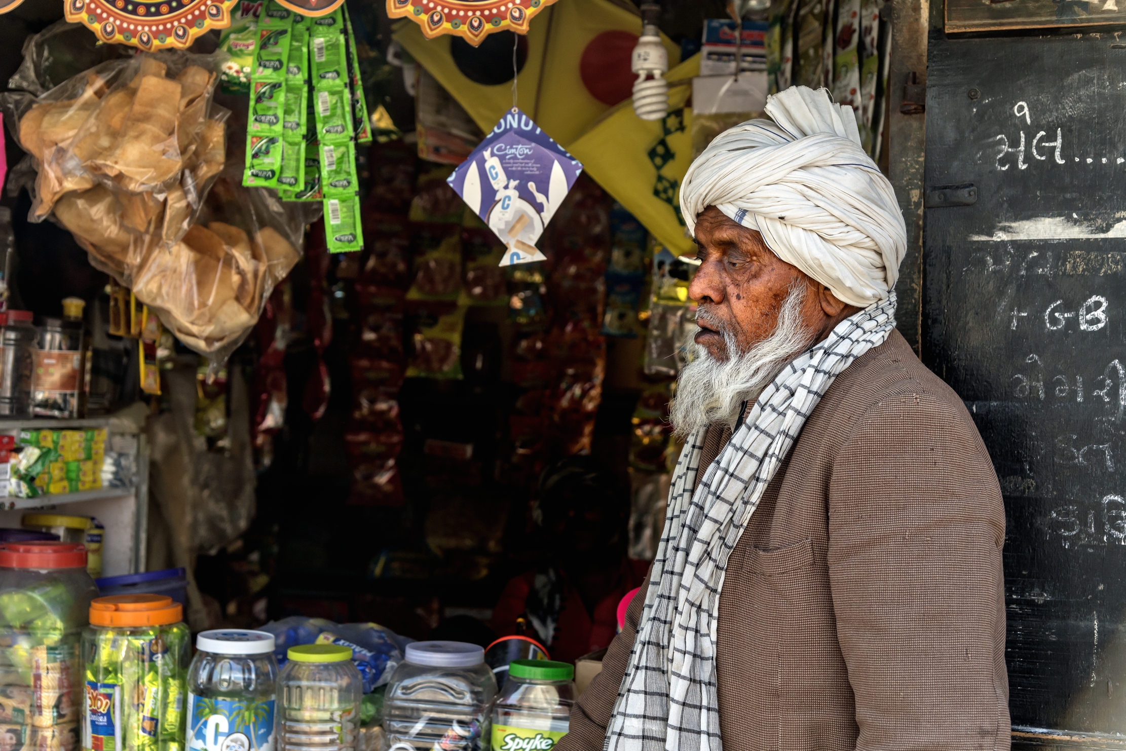 Gujarat 2015 - In un villaggio