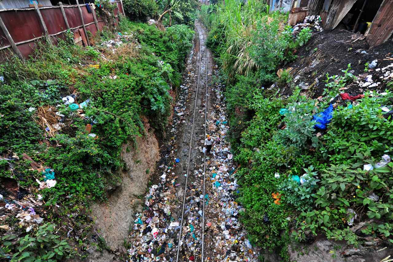 railway in Kibera