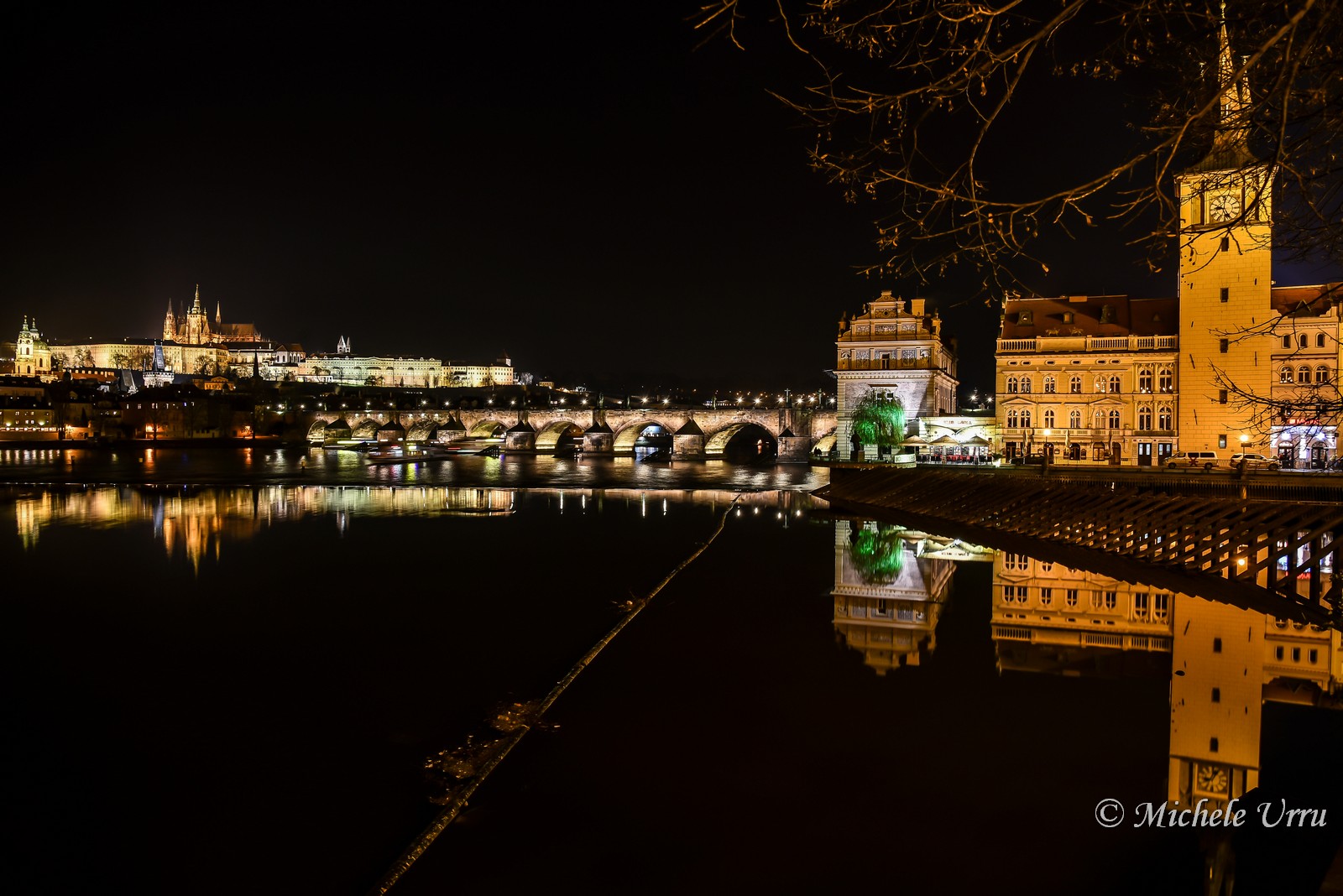 Praga by night