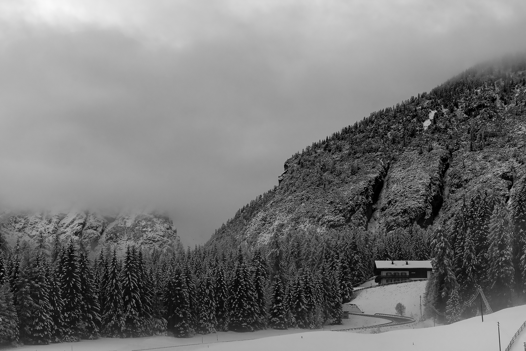 First snow in Braies - Val Pusteria