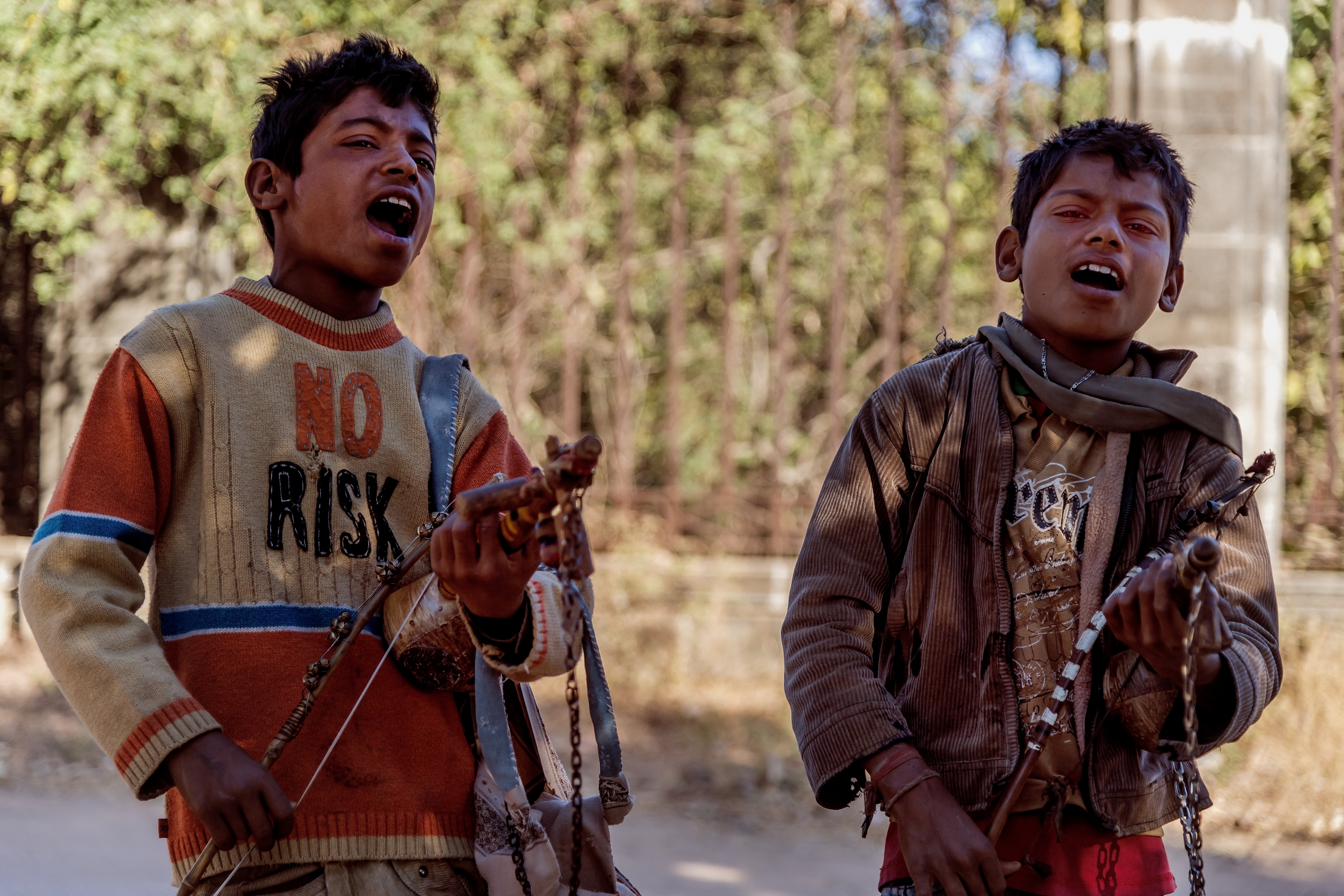 Gujarat 2015 - Piccoli cantori