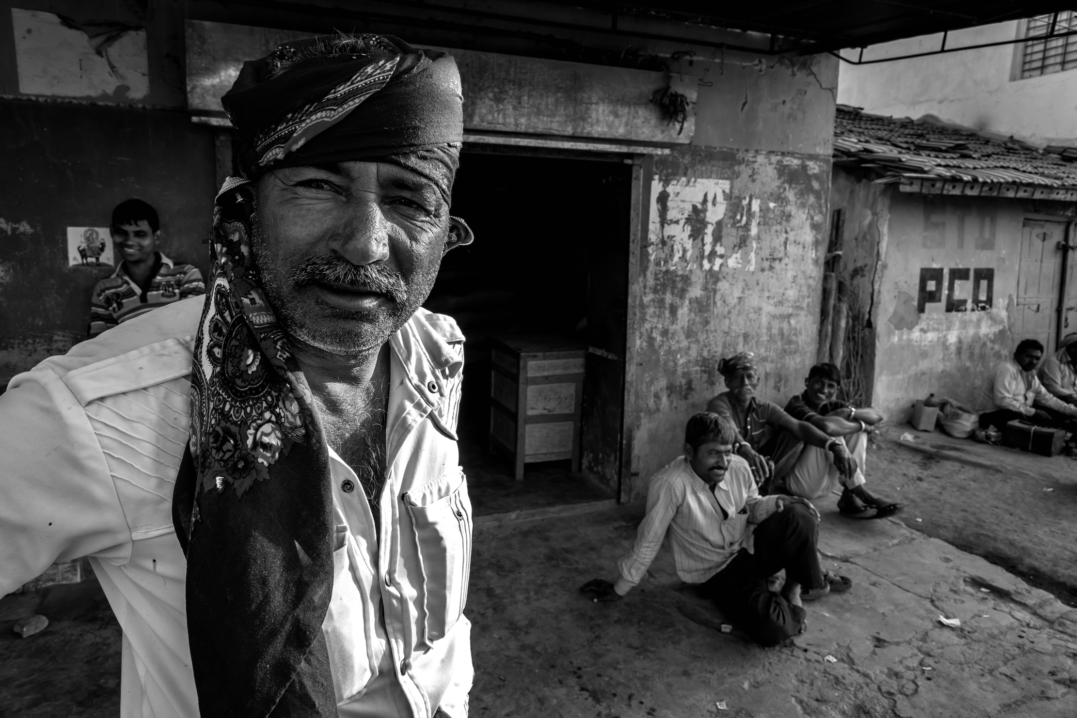 Gujarat 2015 - In un villaggio B&W
