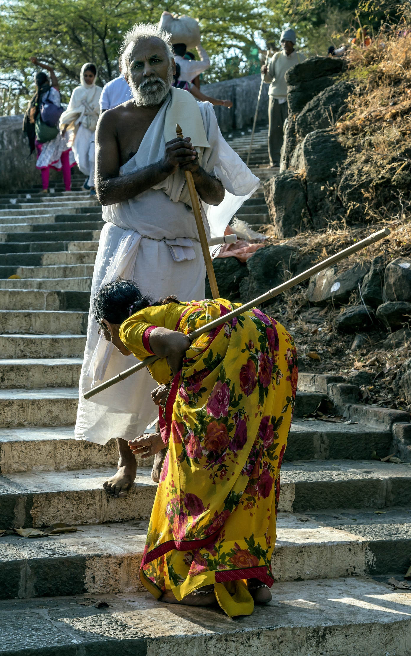 Gujarat 2015 - Atto di devozione vs Santone