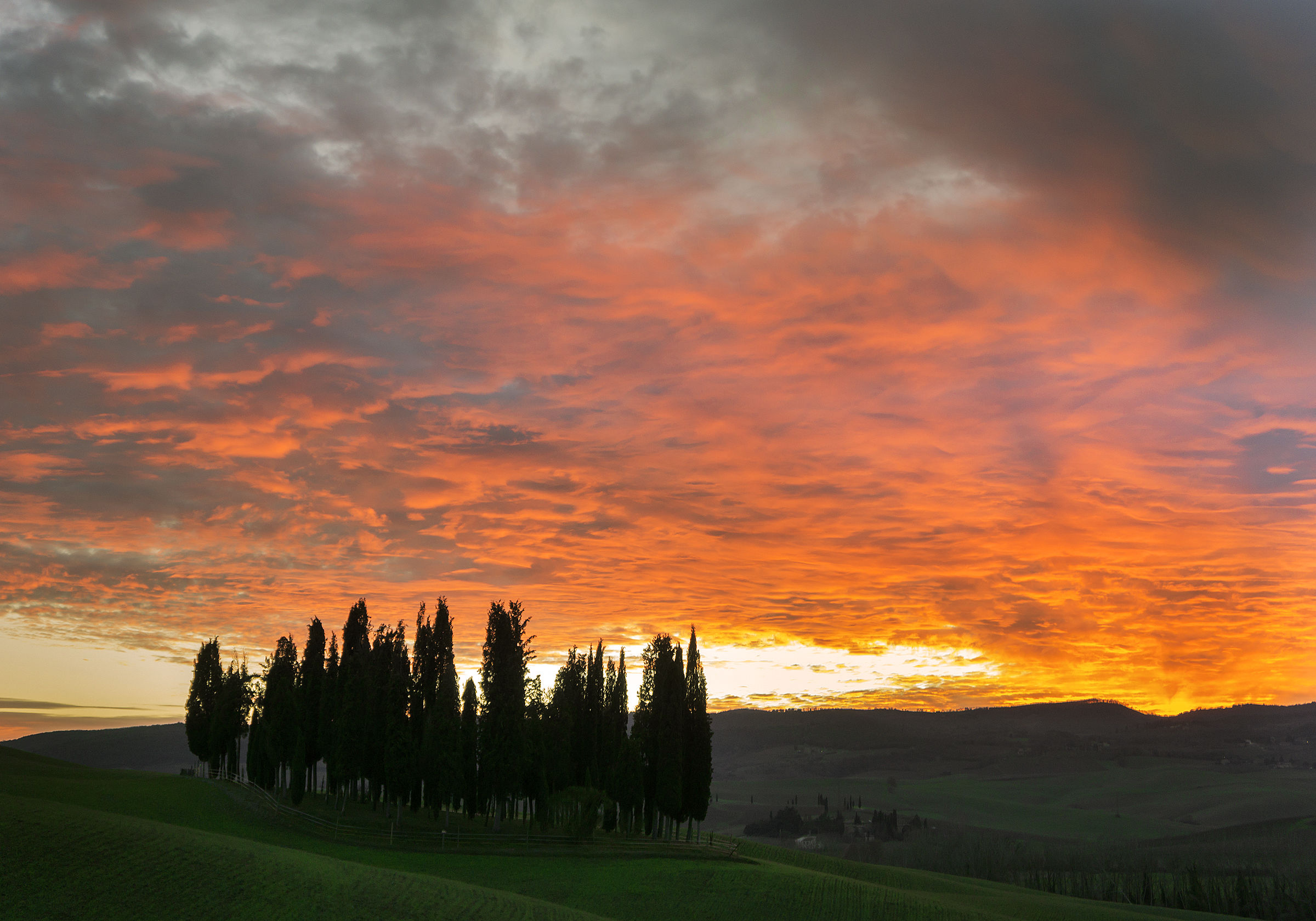 A sunset in the Val d'Orcia