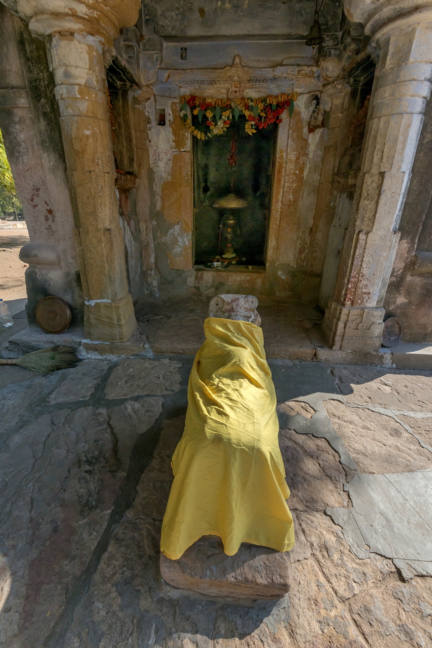 Gujarat 2015 - Piccolo tempio Indù