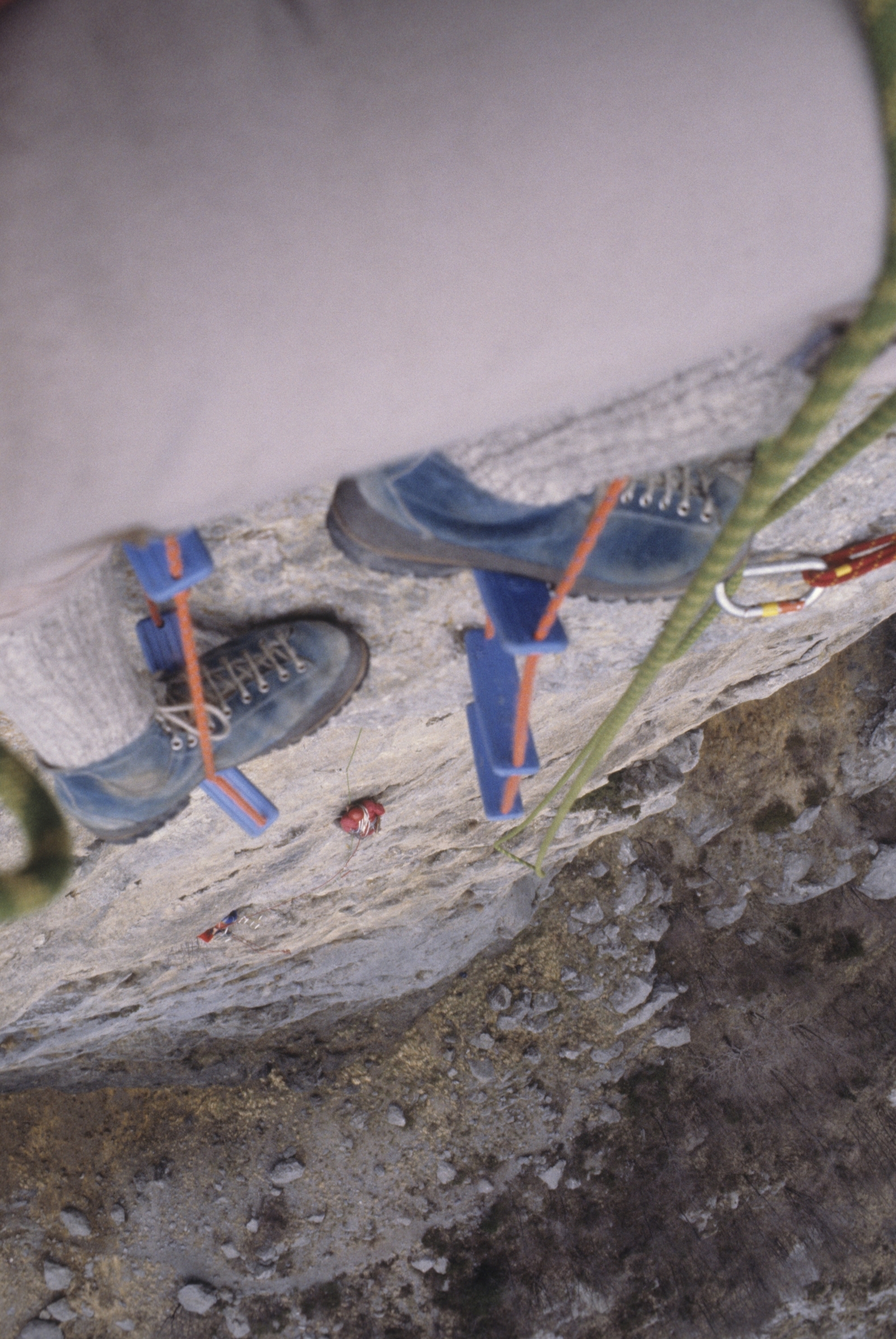 Sotto i miei piedi. Apuane M.Nona