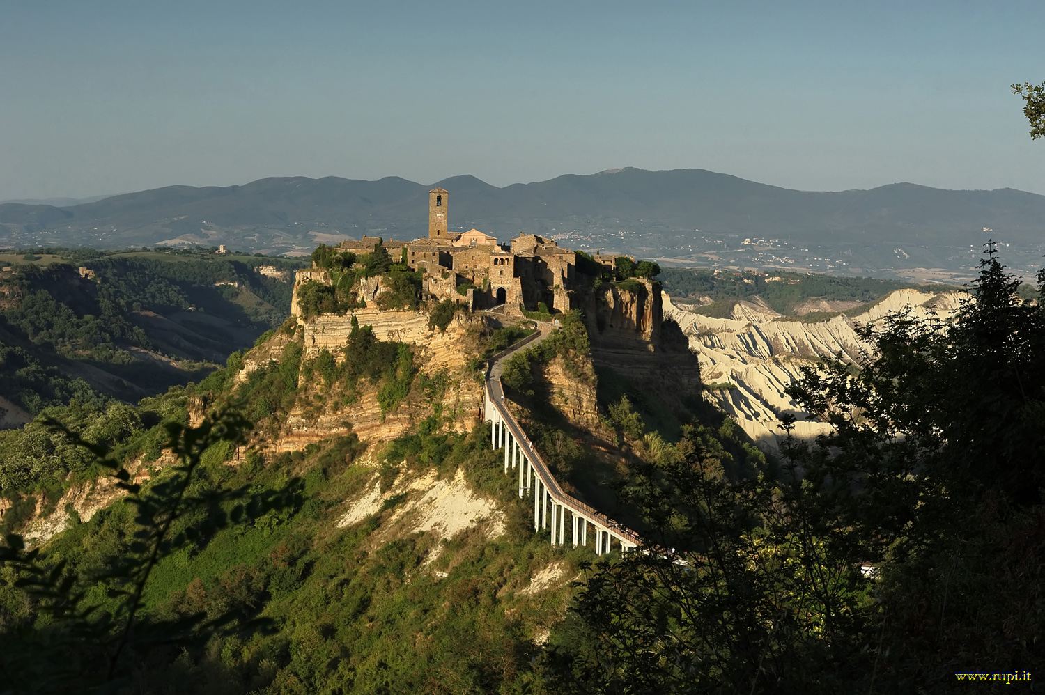 Civita di Bagnoregio - 1