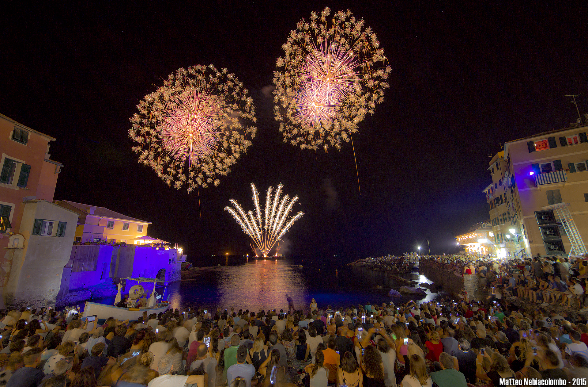 night of fire in boccadasse
