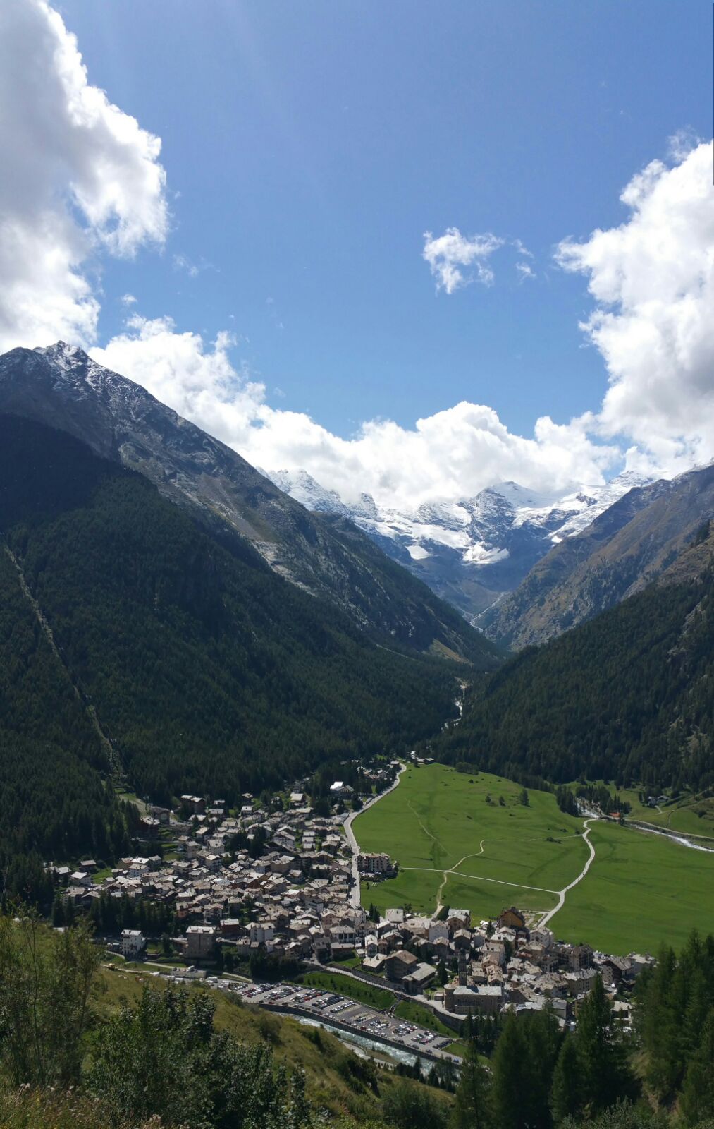 Cogne, prato di s. Orso, valnontey