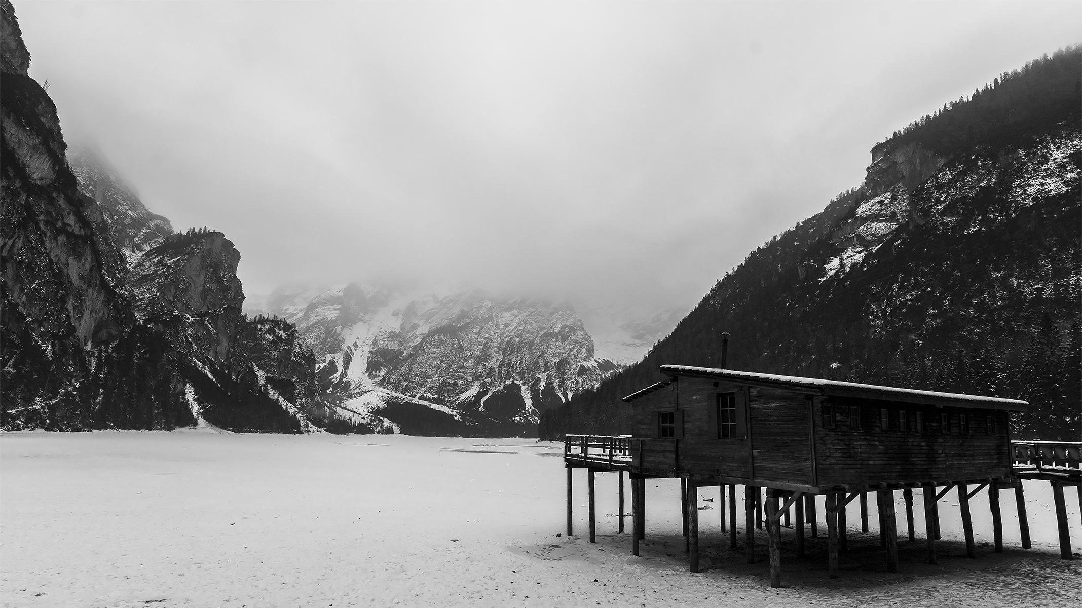 House boats - Lake Braies