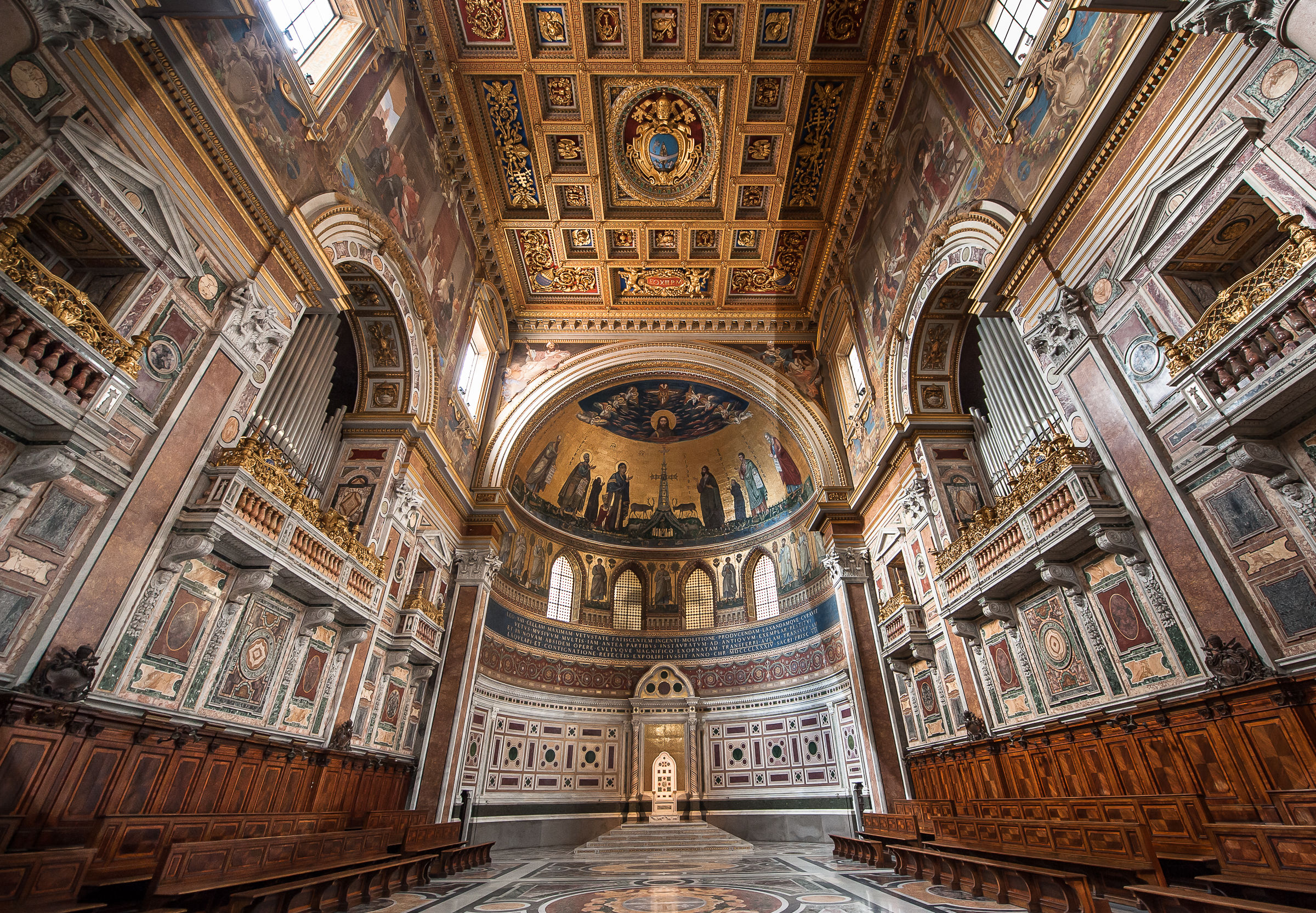 Roma-Bas.S.Giov. in Laterano-Abside con Cattedra Papale