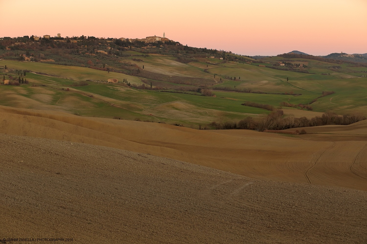 When the light creates the color