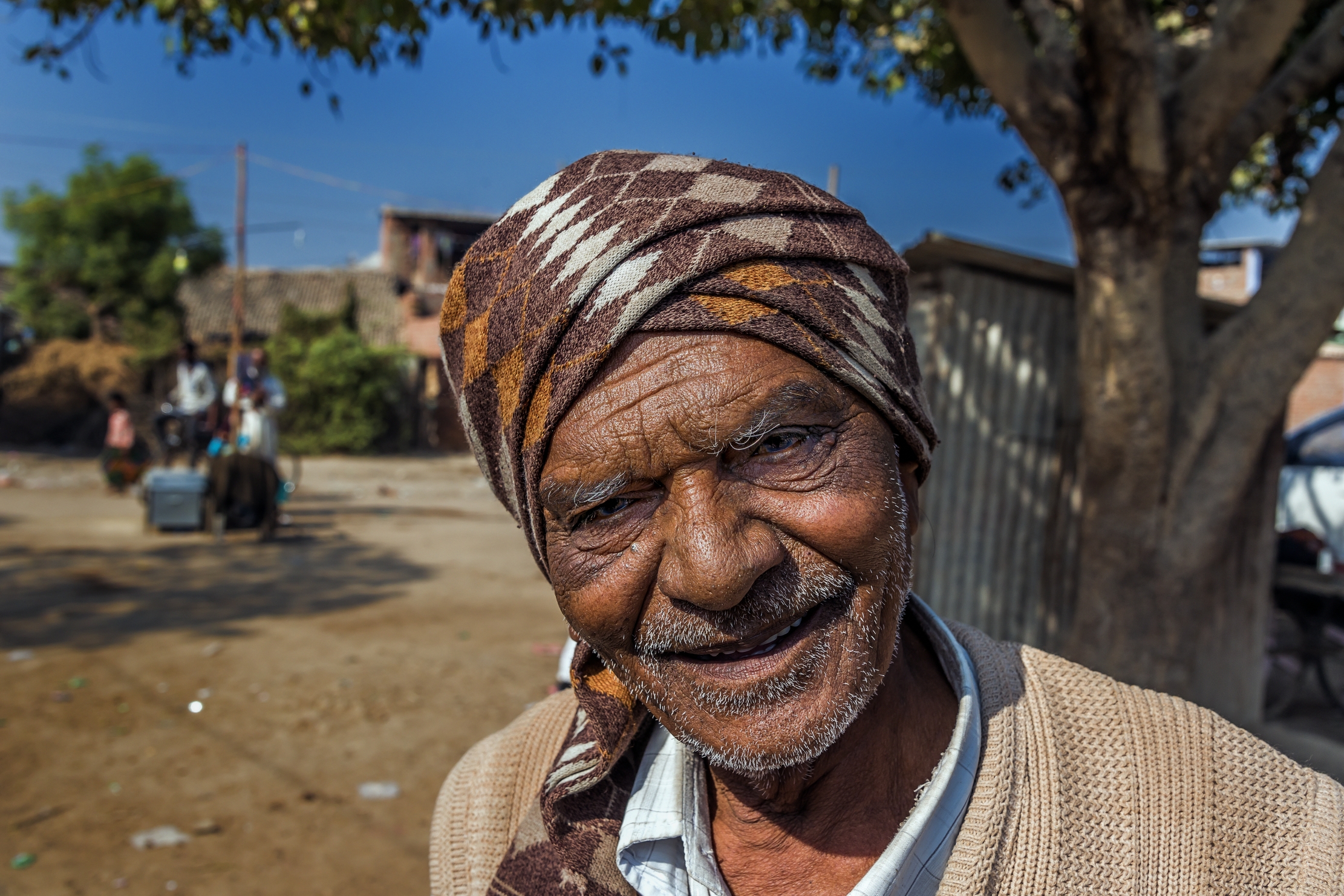 Gujarat 2015 - In un villaggio