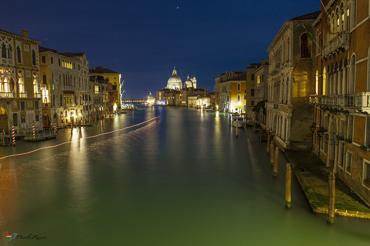 Foreshortening from Accademia bridge