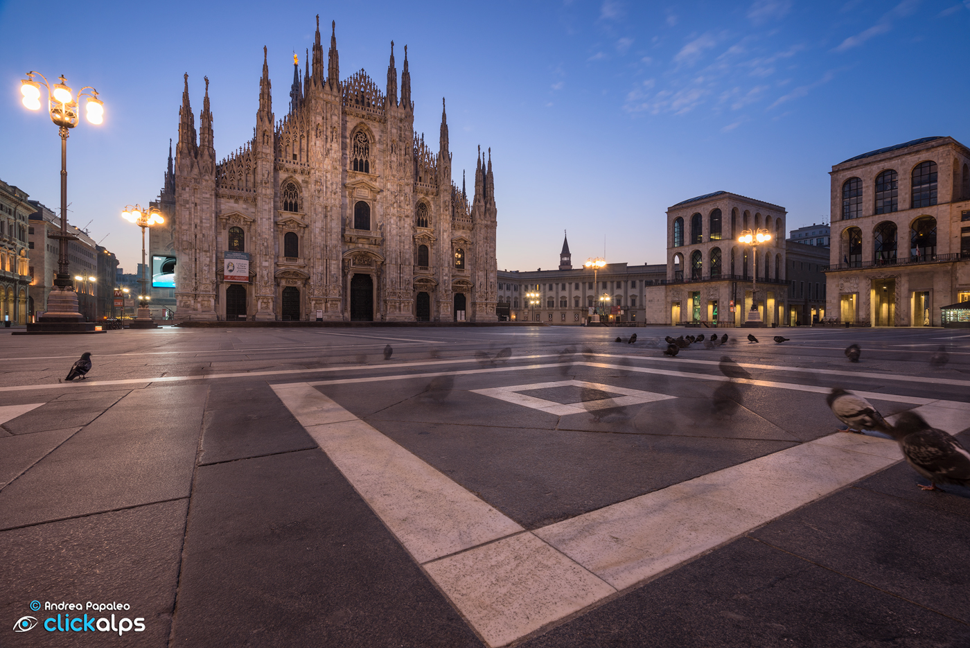 Alba in Piazza Duomo