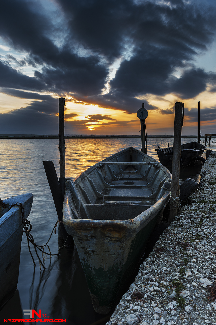 Tramonto sul lago...