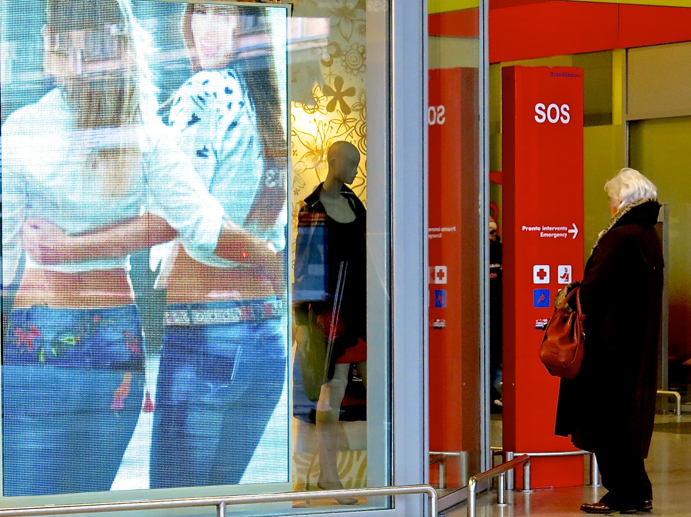 la giovinezza se ne va: sos!