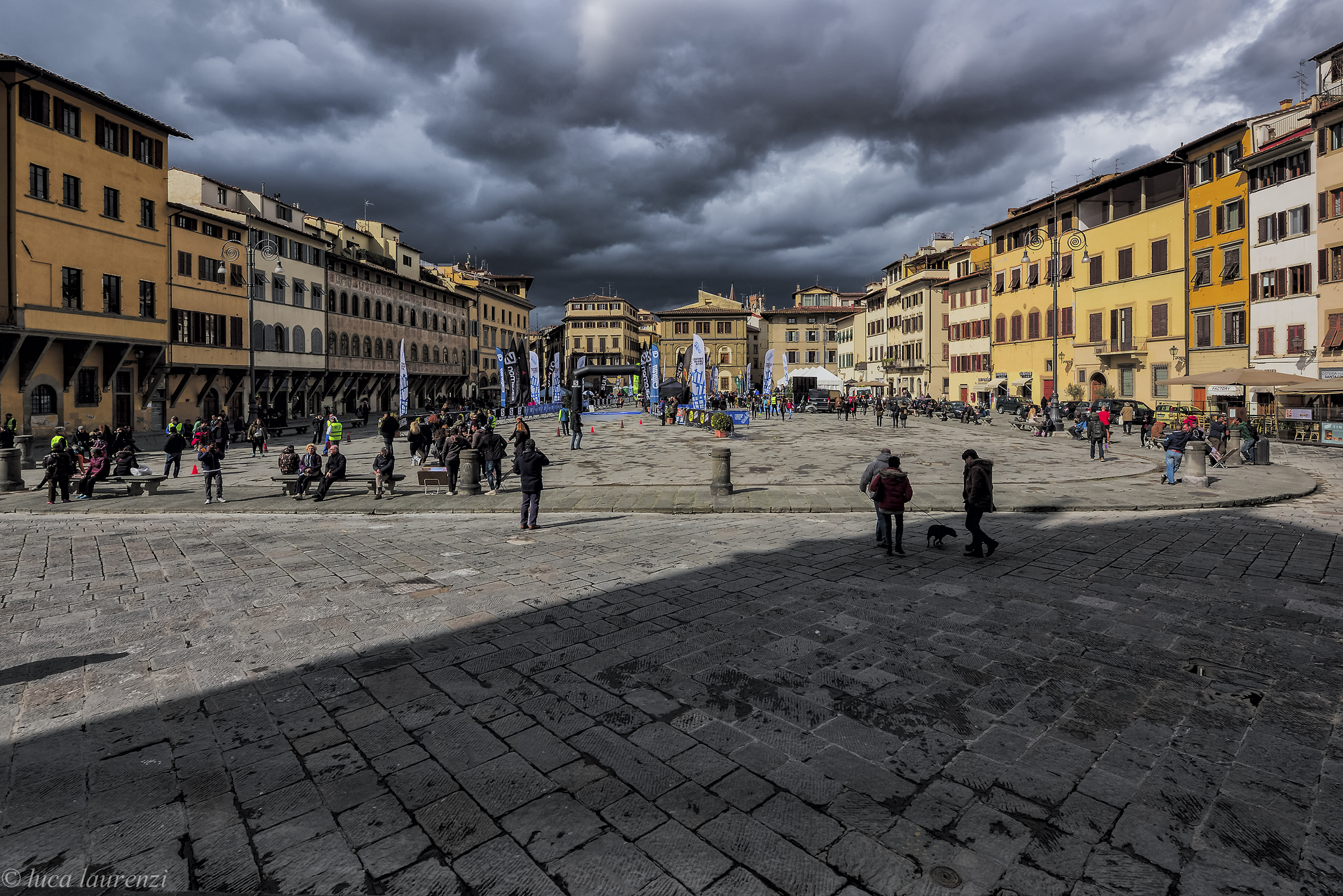 Piazza Holy Cross welcomes the urban trail