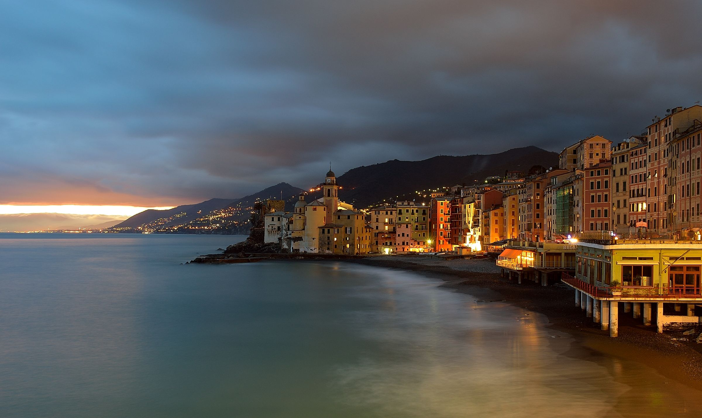Camogli in blue