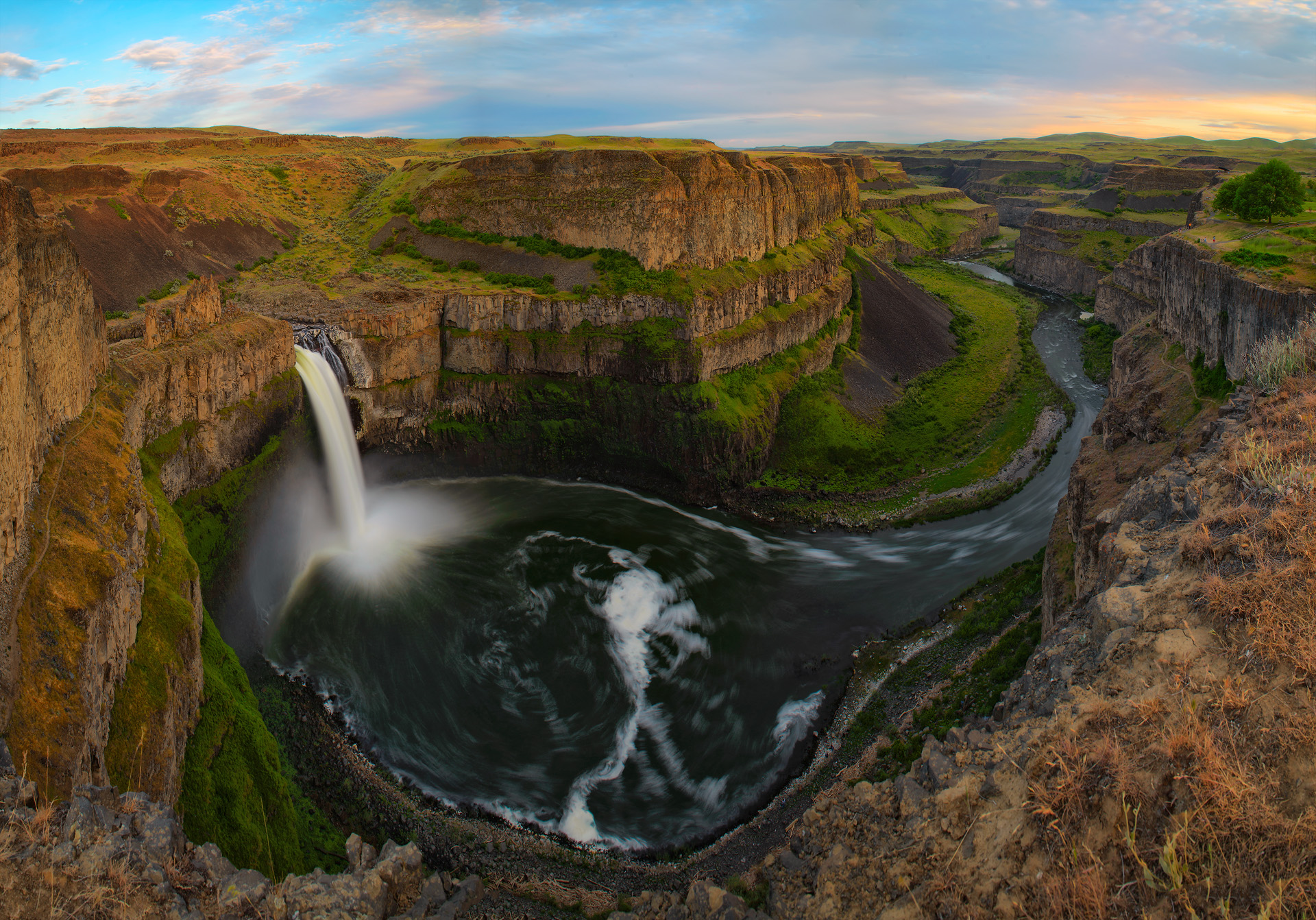 Palouse Falls, 4 x vertical Pano, Sunset