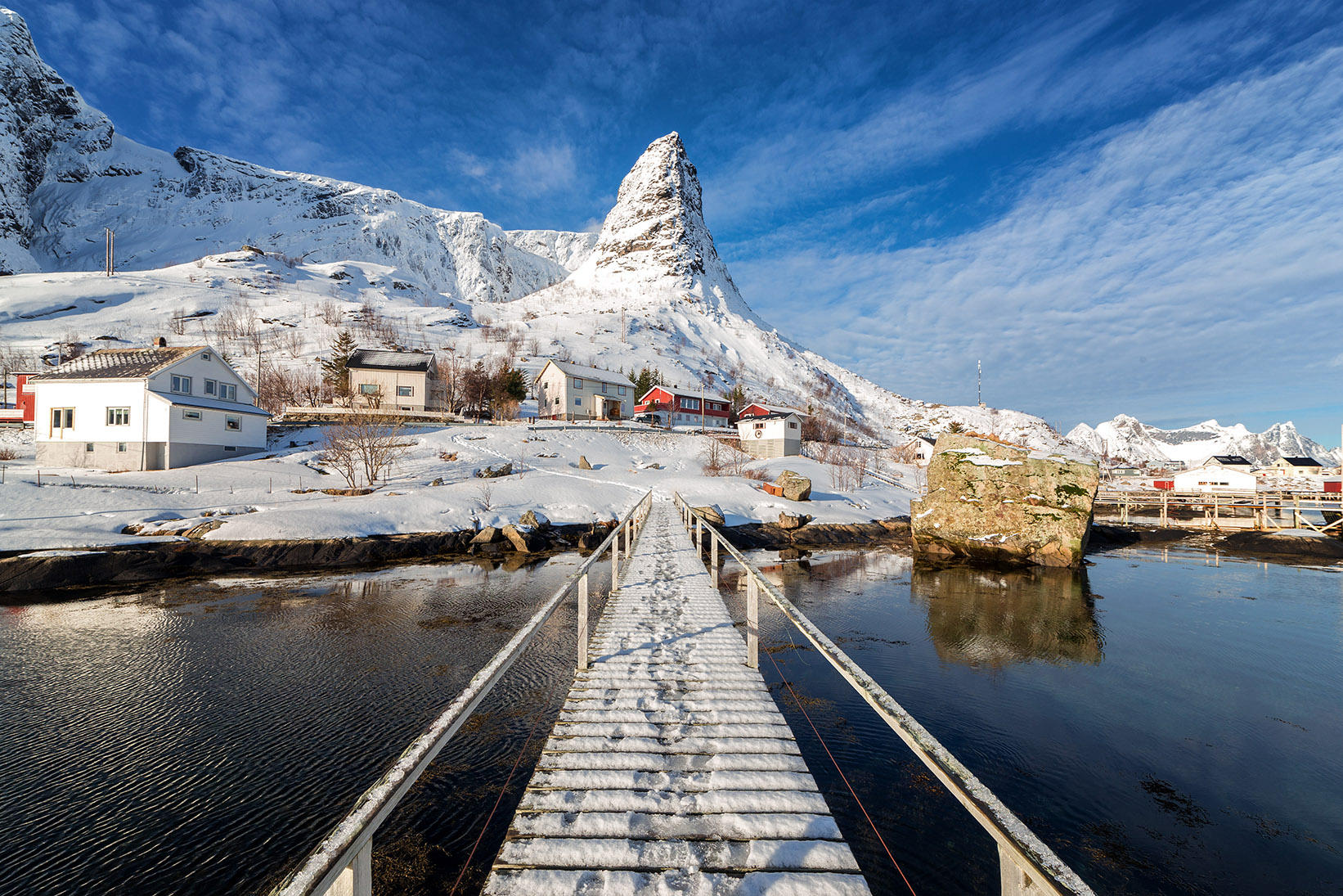 bridge in Reine