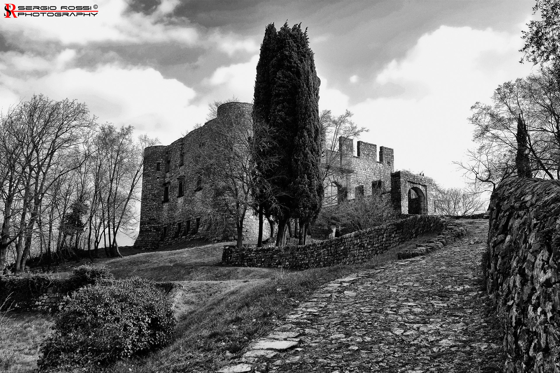 Castle Oldofredi of xiii century Montisola