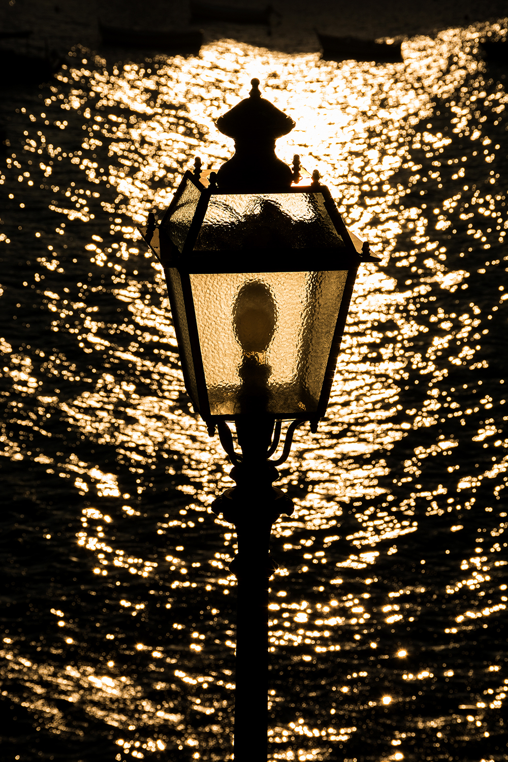 Mi illumino d'immenso