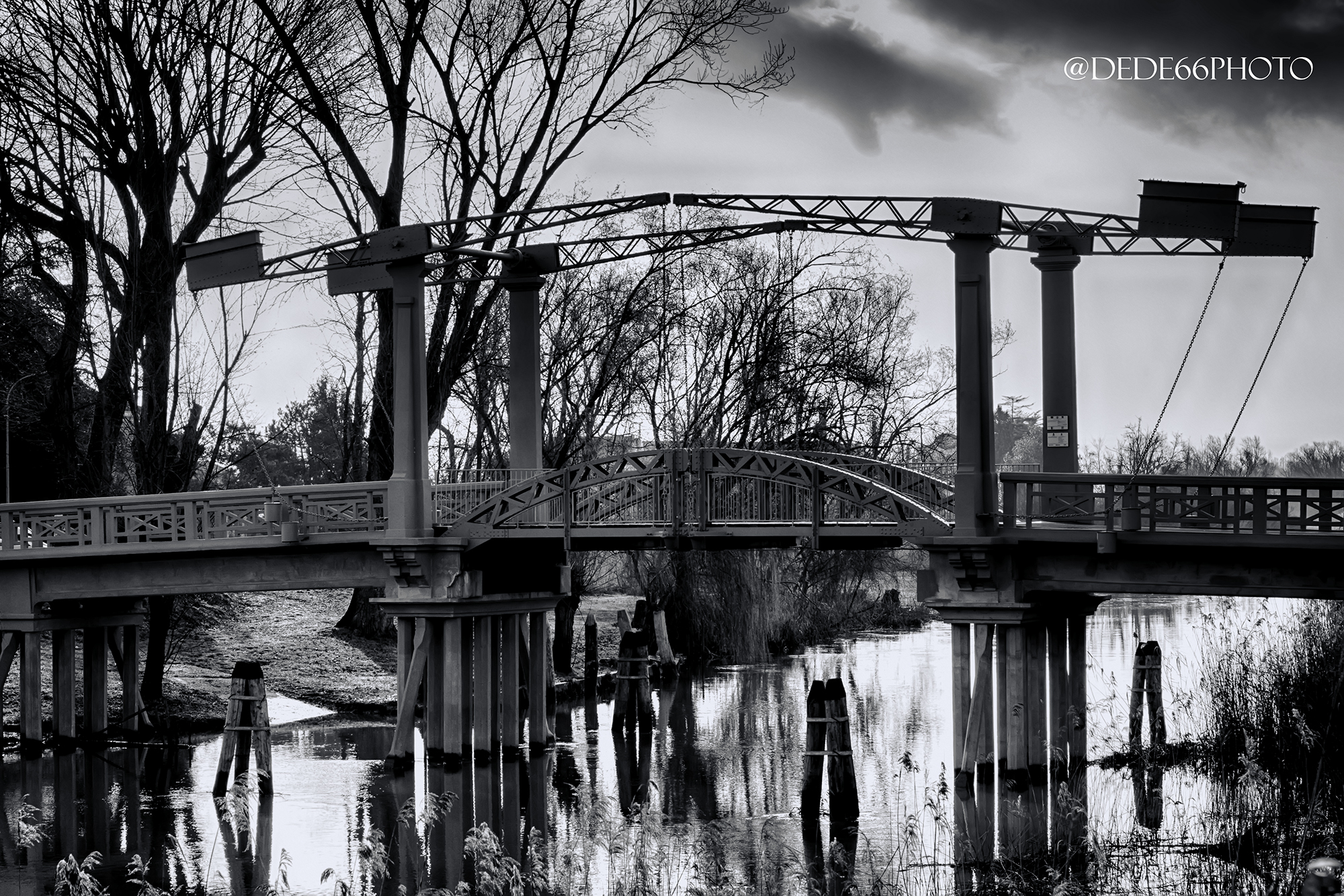 Caposile, Venice: Ponte a Barbell