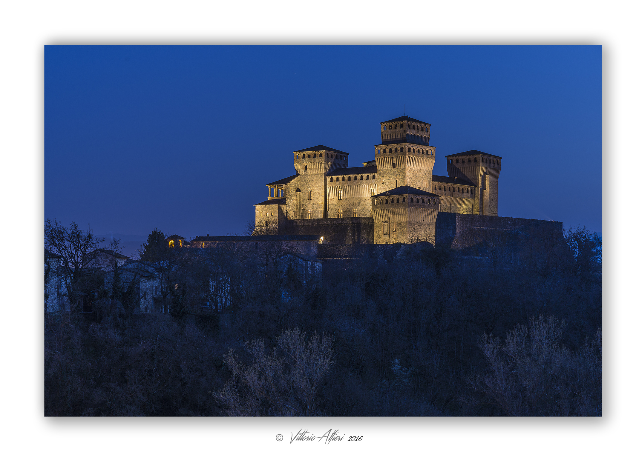 Castle Torrechiara night