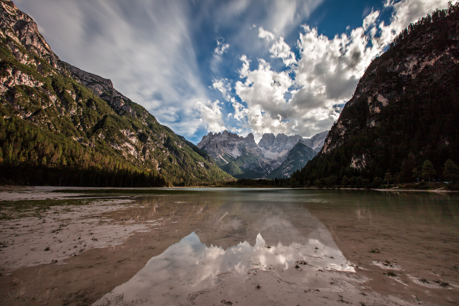 Lake Landro, the background Monte Cristallo