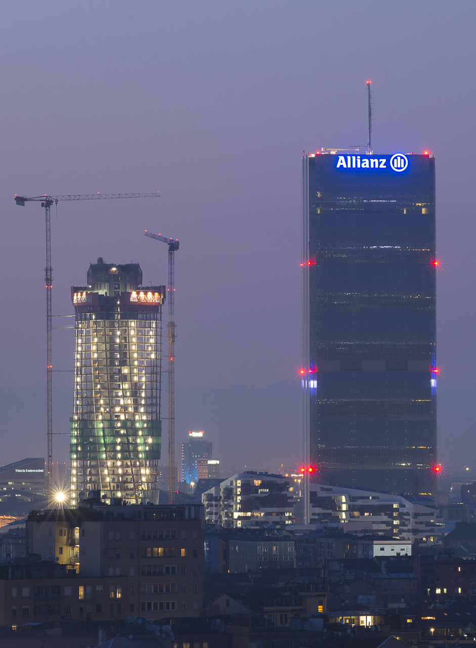 Isozaki towers and Hadid