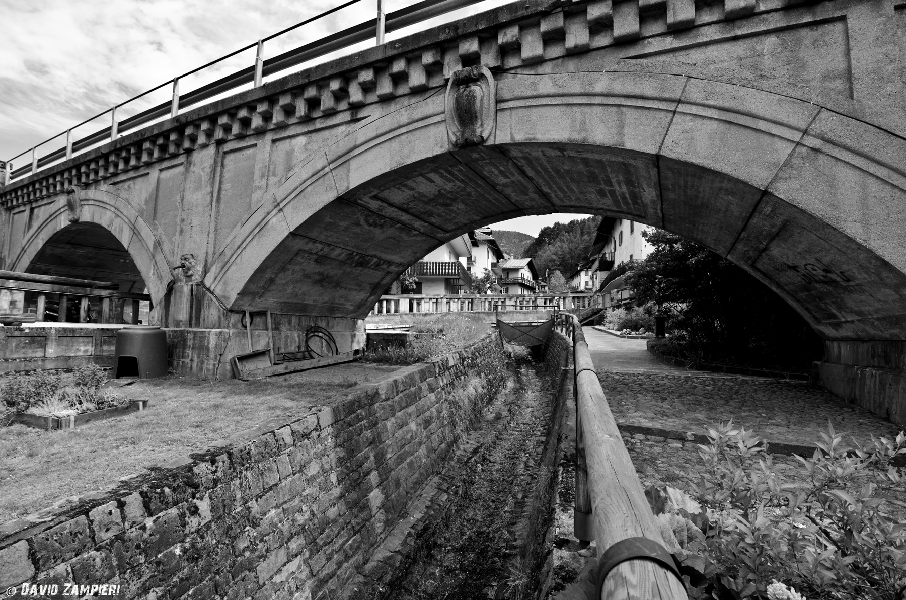 for alleys in Cavalese