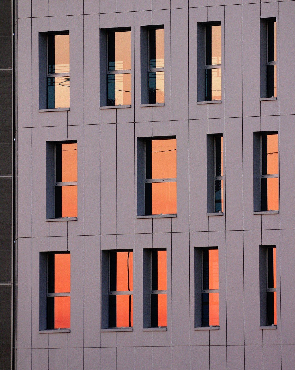 Architettura moderna e tramonto