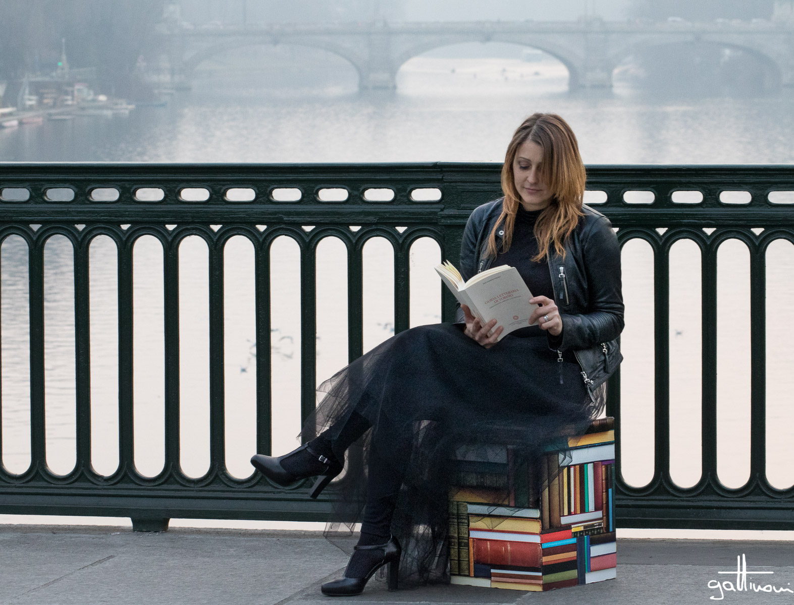 Via Po - Cesare Pavese, among women only