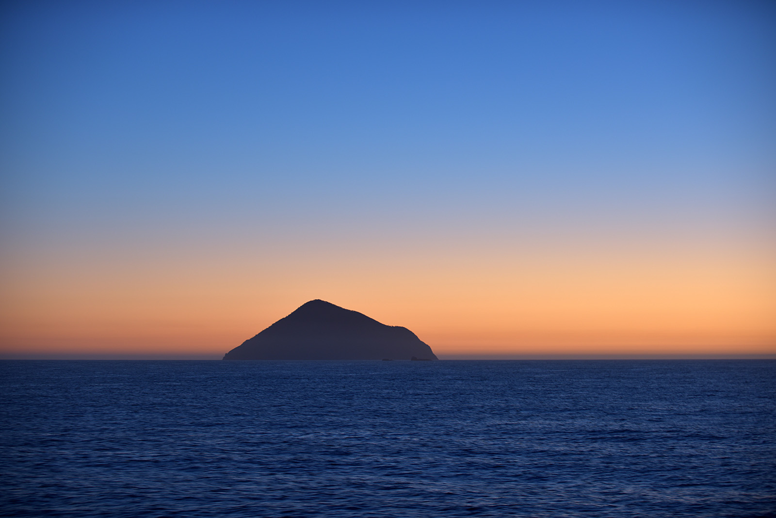 2 days of sea for Melbourne Australia