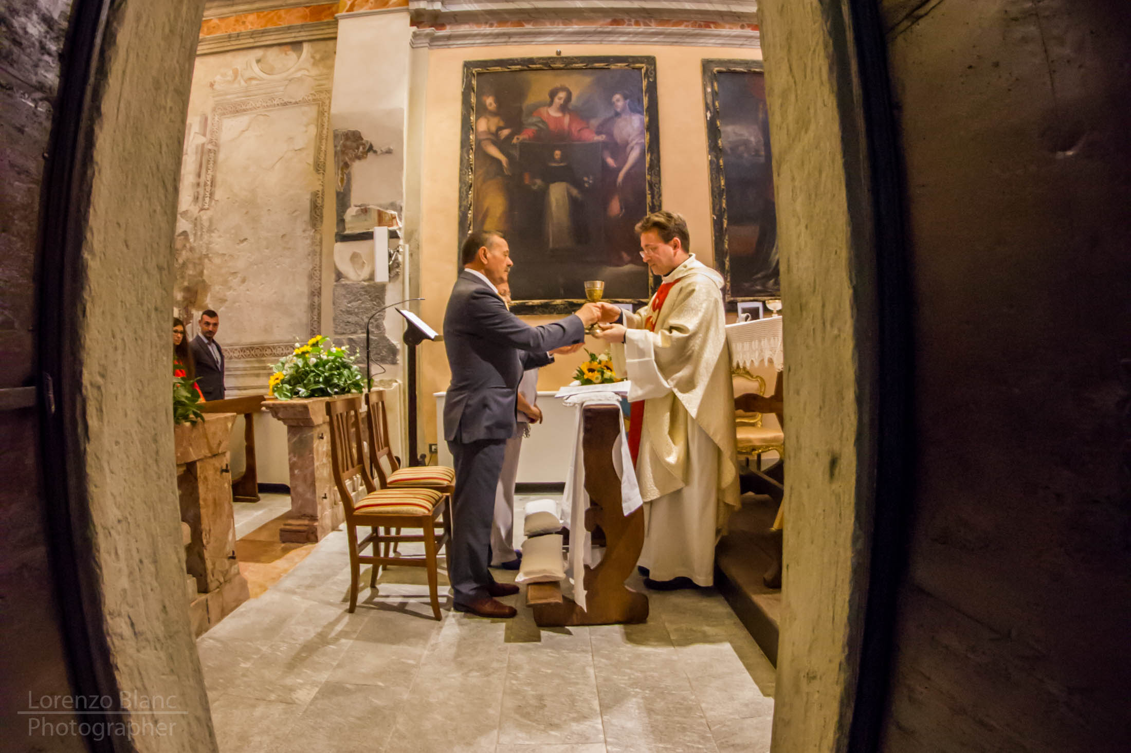 An eye to the ceremony ...