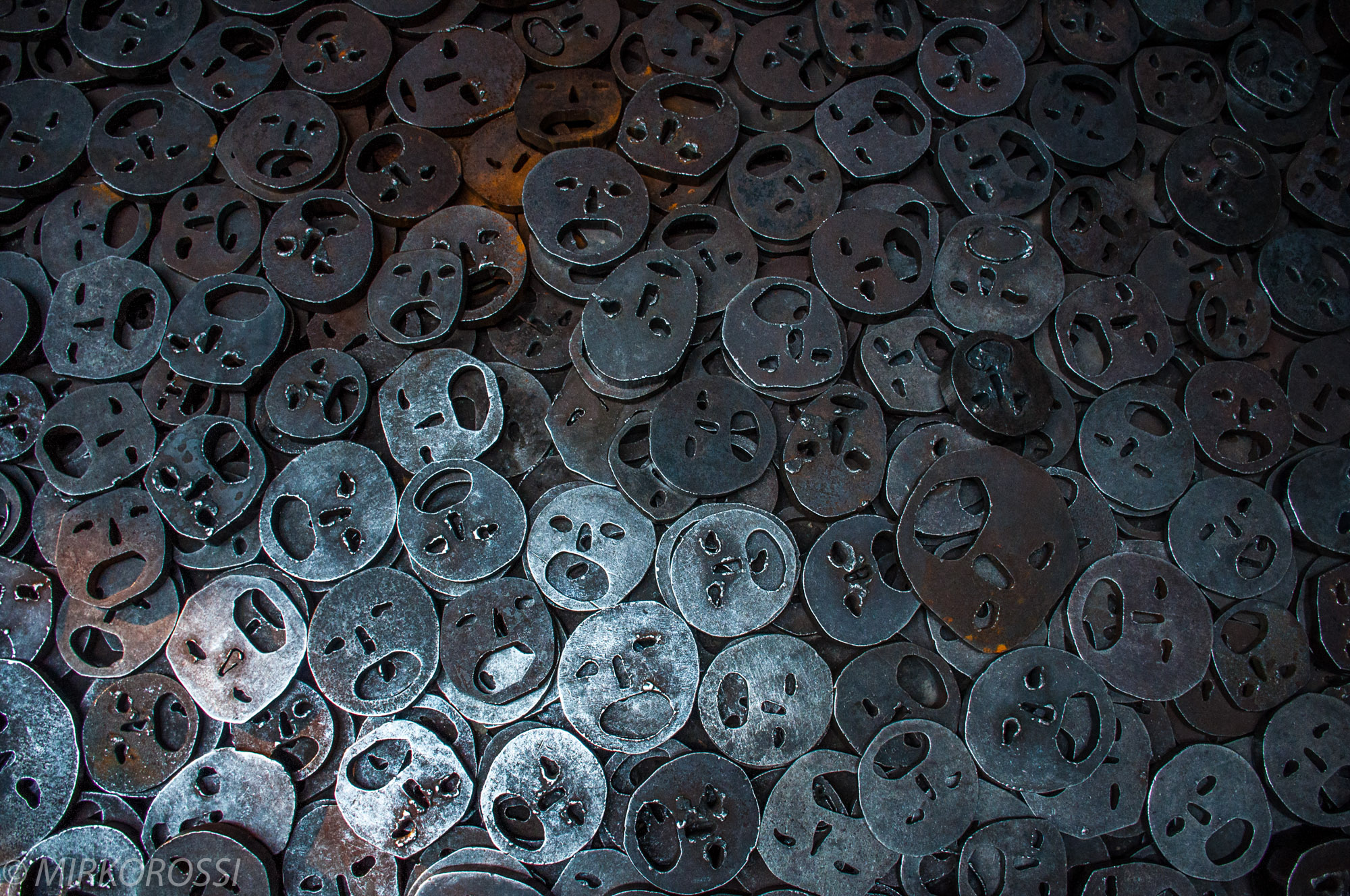 Shalechet - Foglie cadute