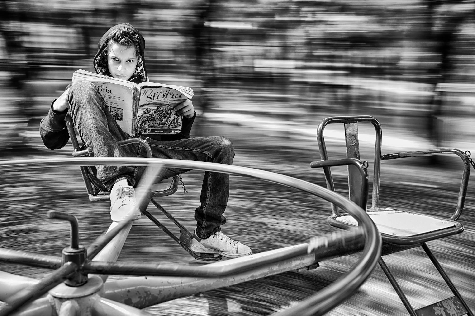 Books make me turn the head