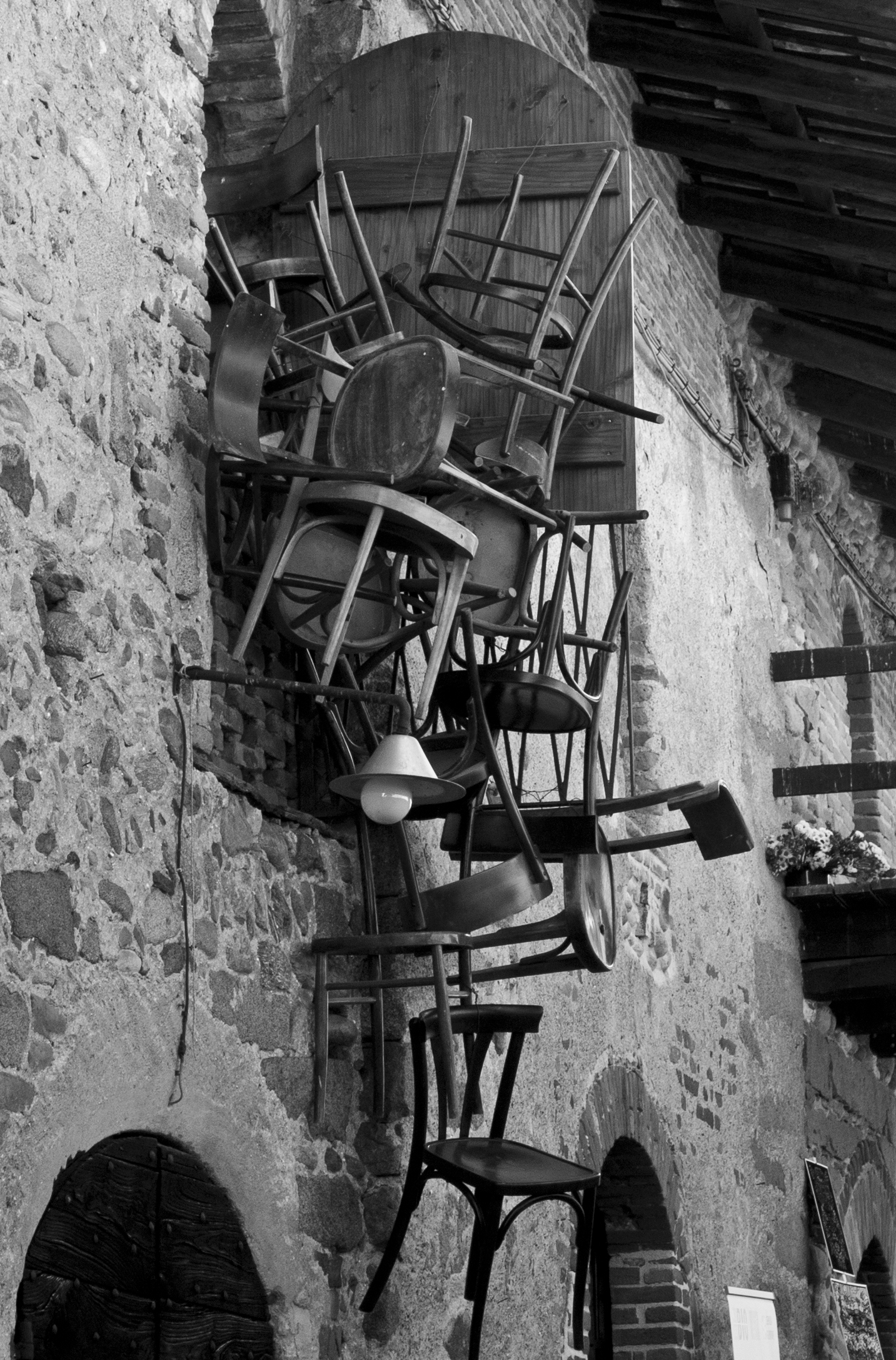 in casa mia... tutti in piedi