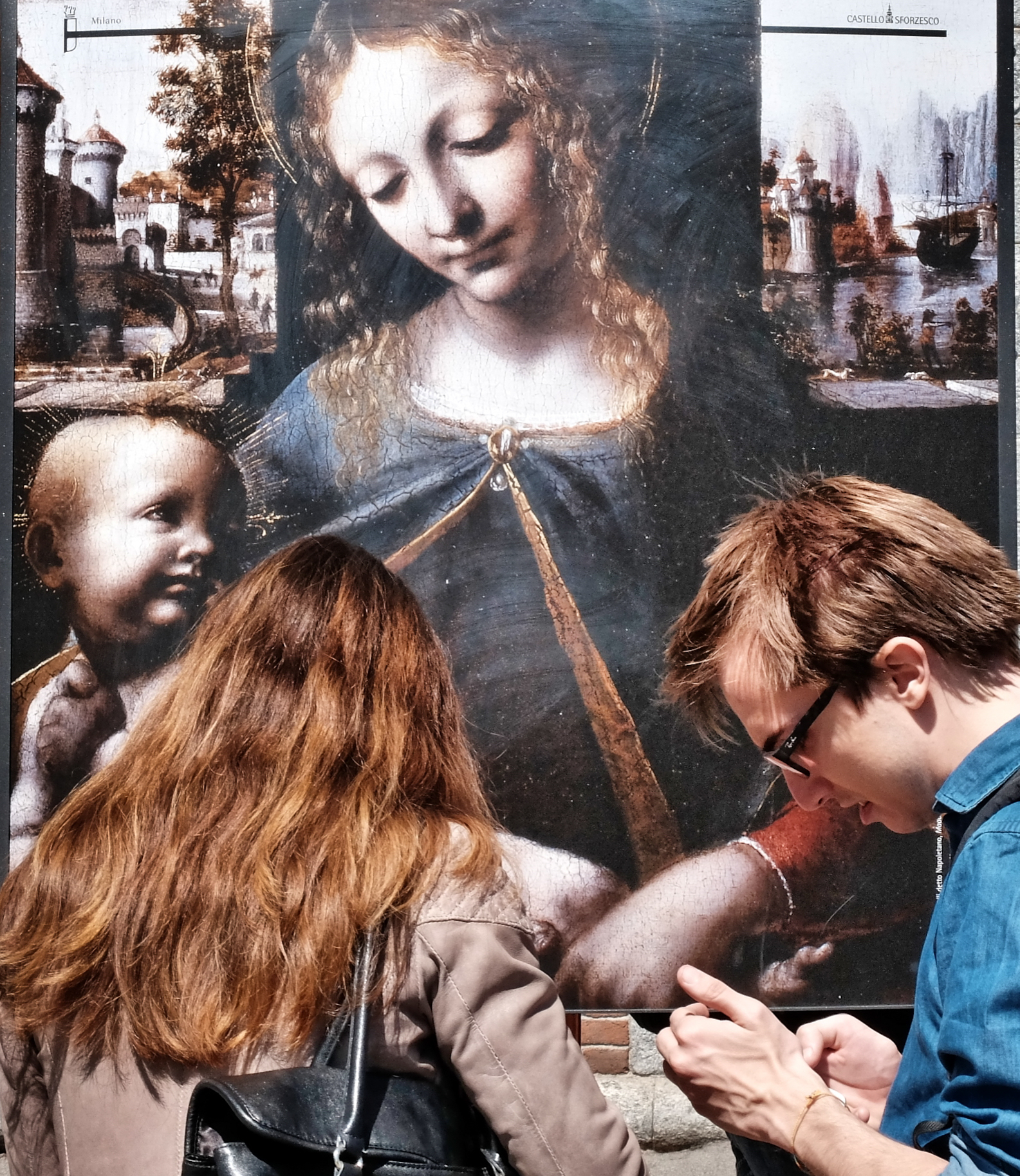 e ognuno in fondo perso dentro i fatti suoi