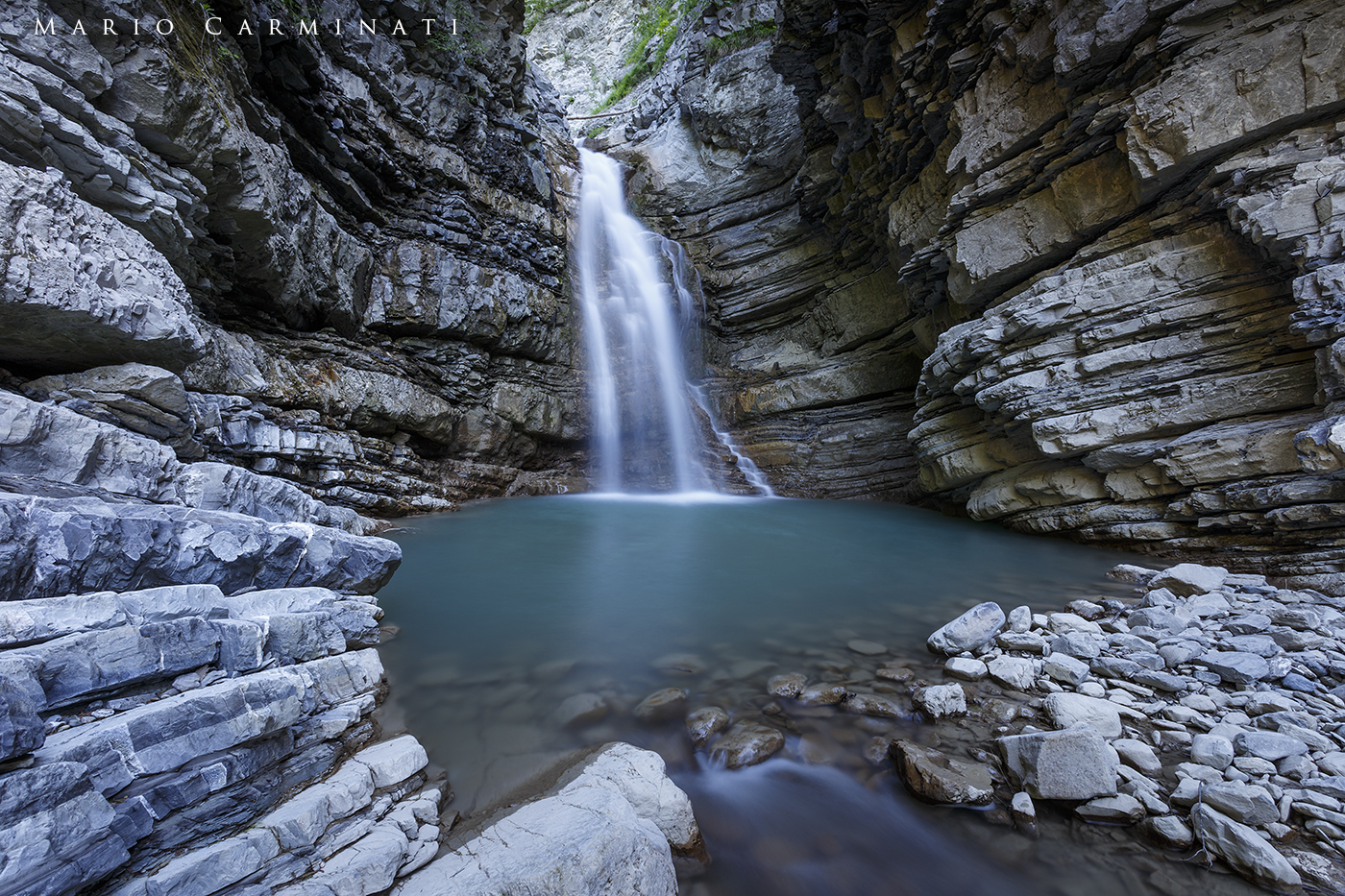 Perino del waterfalls