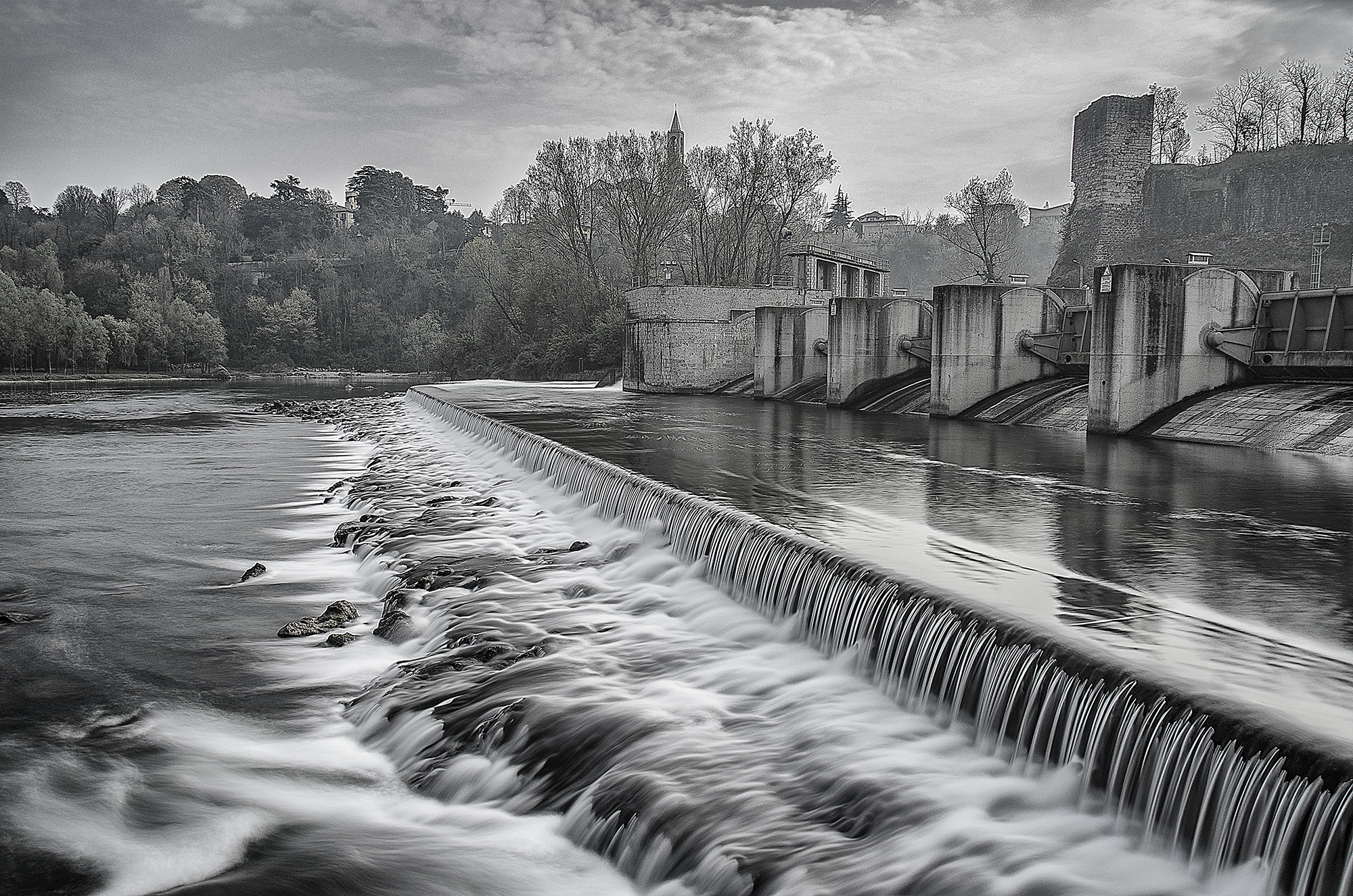 River Addda Dig to understand San Gervasio B & W
