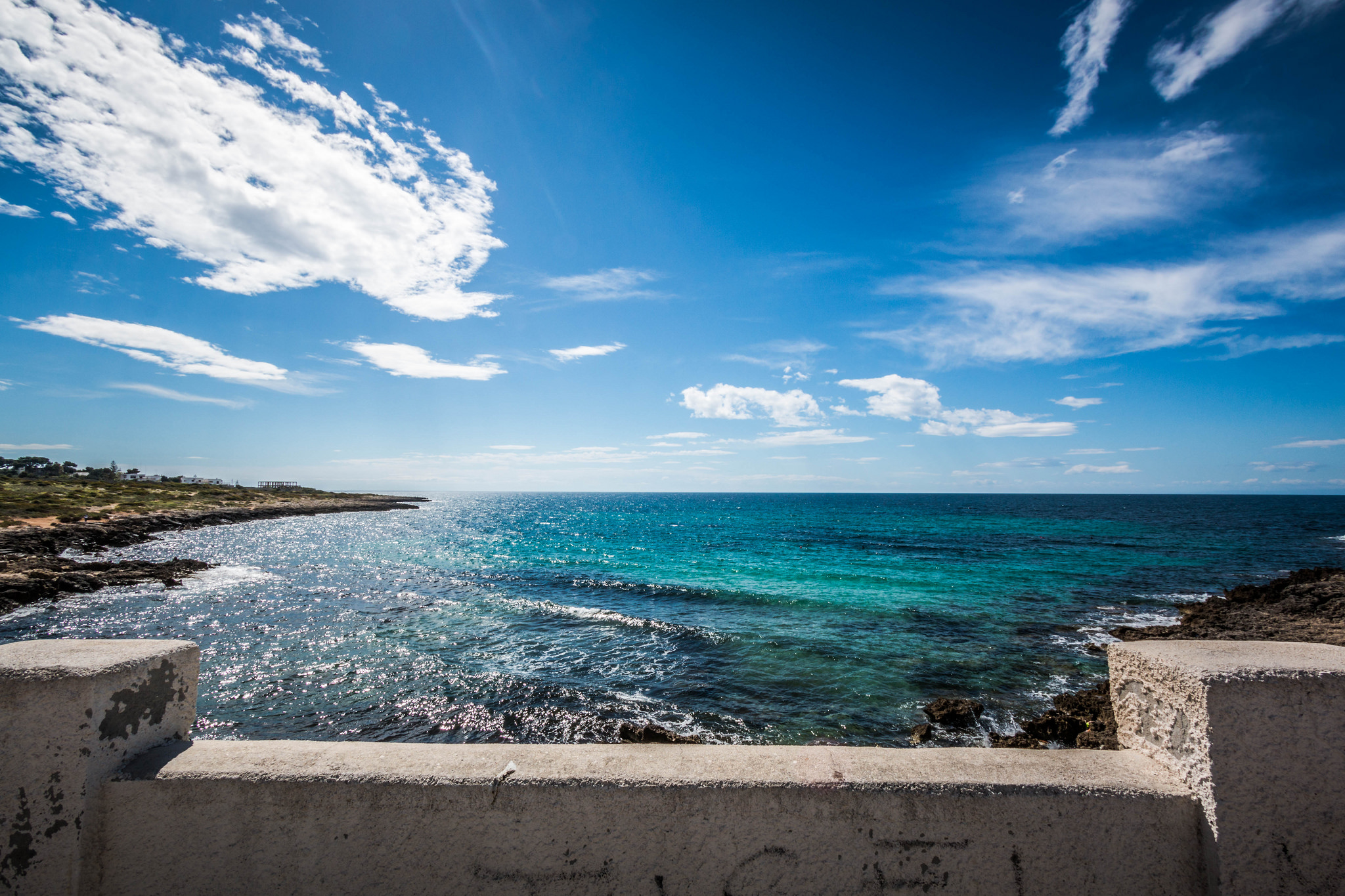 Waiting For The Summer Seaside Taranto)