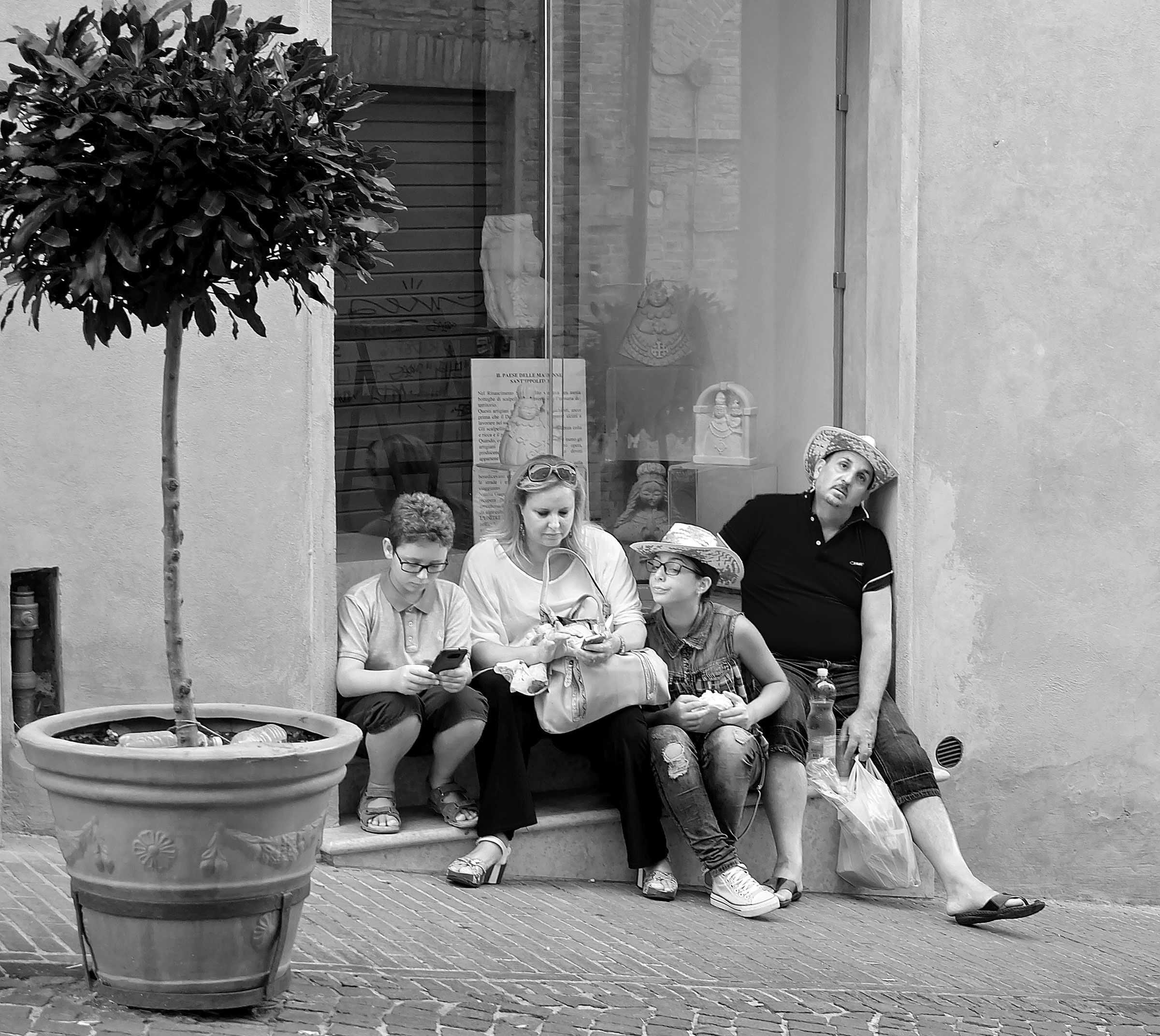 L'allegra famiglia in vacanza